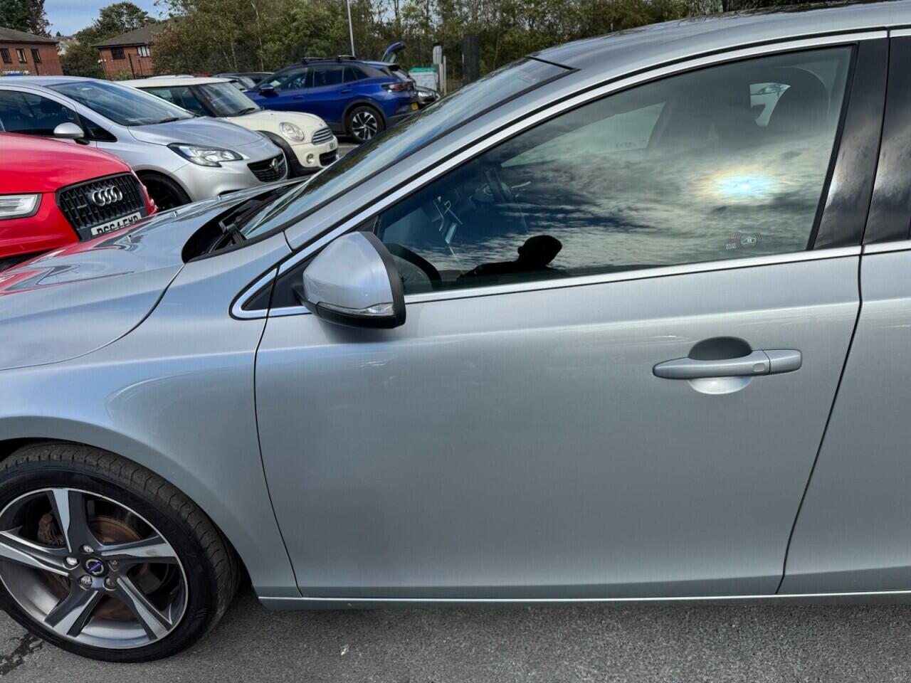 Volvo V40 view 47
