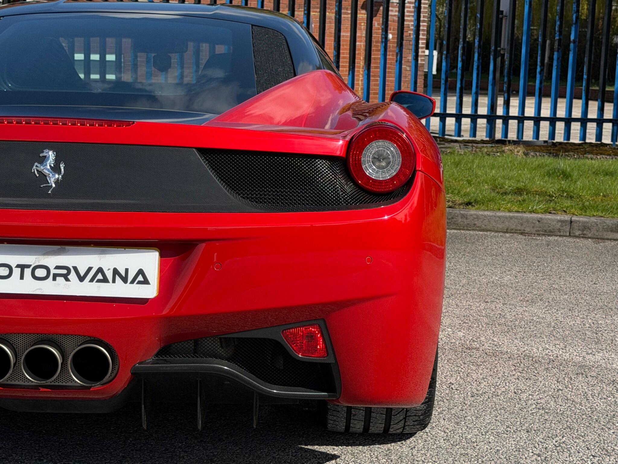 Ferrari 458 view 8