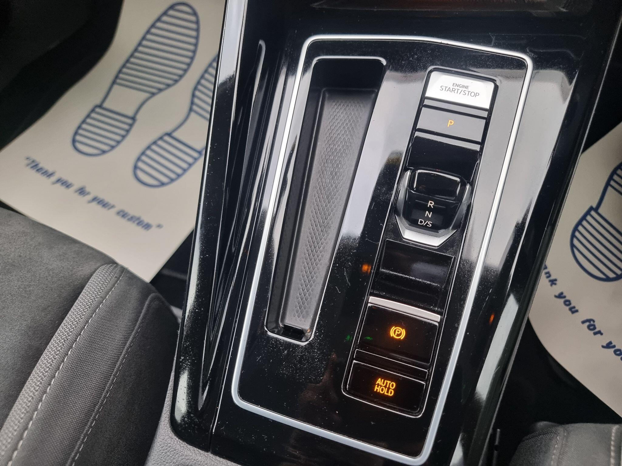 Volkswagen Golf view 33