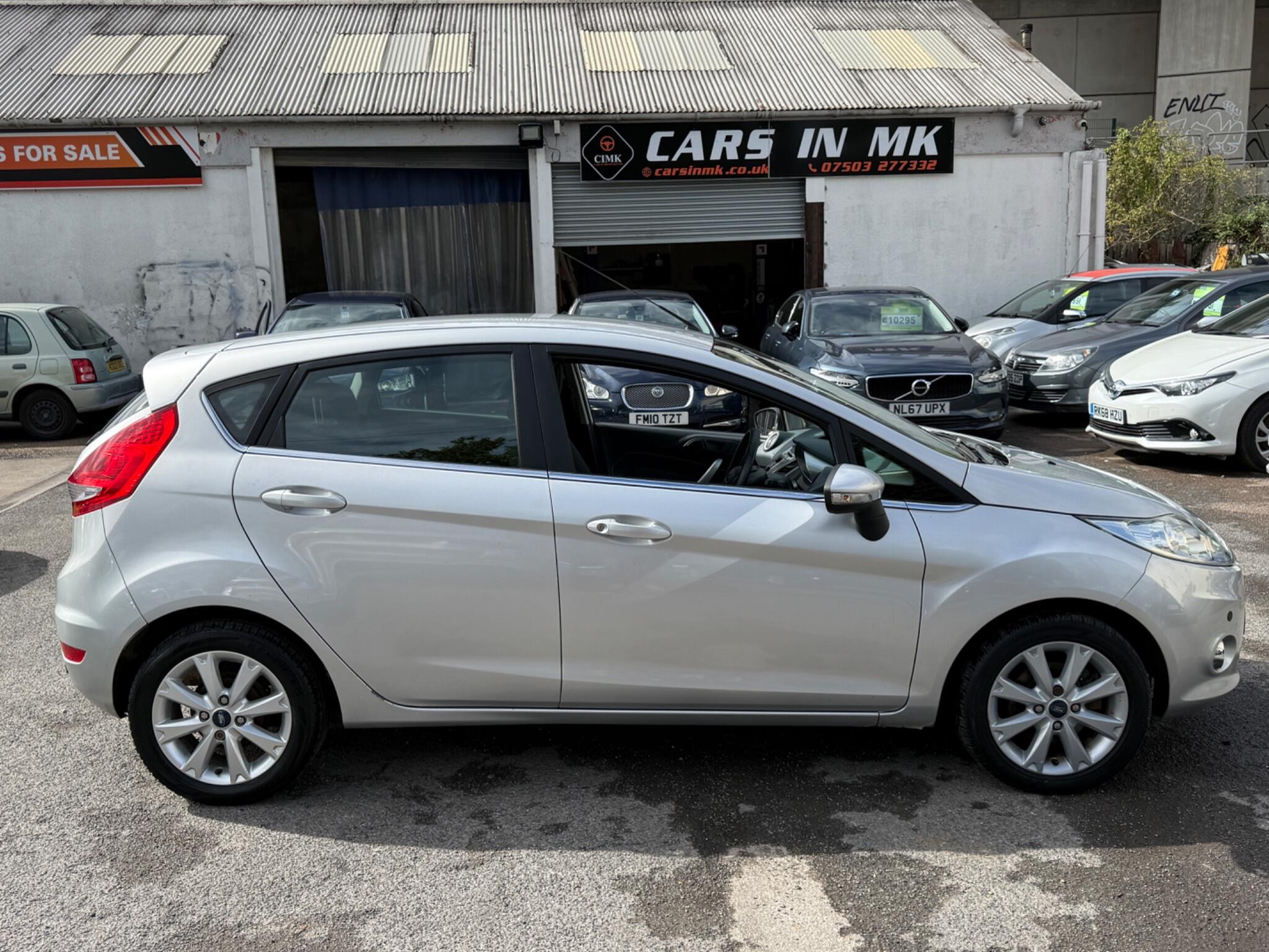 Ford Fiesta - Image 19