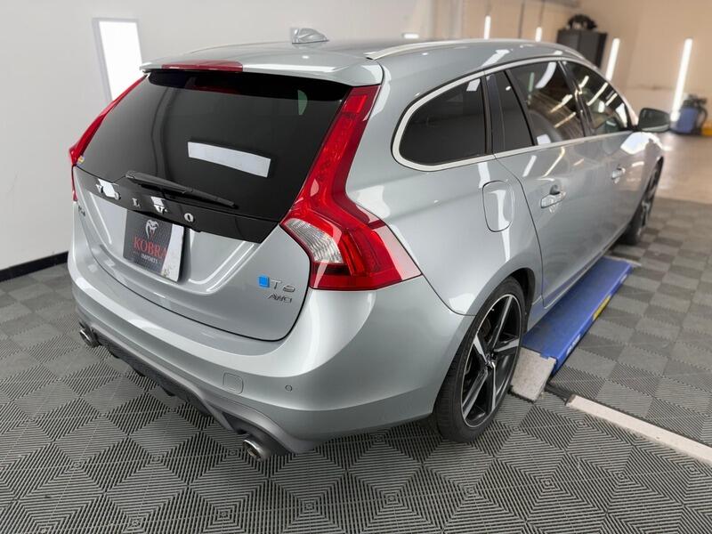 2014 Volvo V60 3.0 T6 R-Design Lux Nav Estate 5dr Petrol Geartronic AWD Euro 5 (304 ps) • 36,500 miles image 5