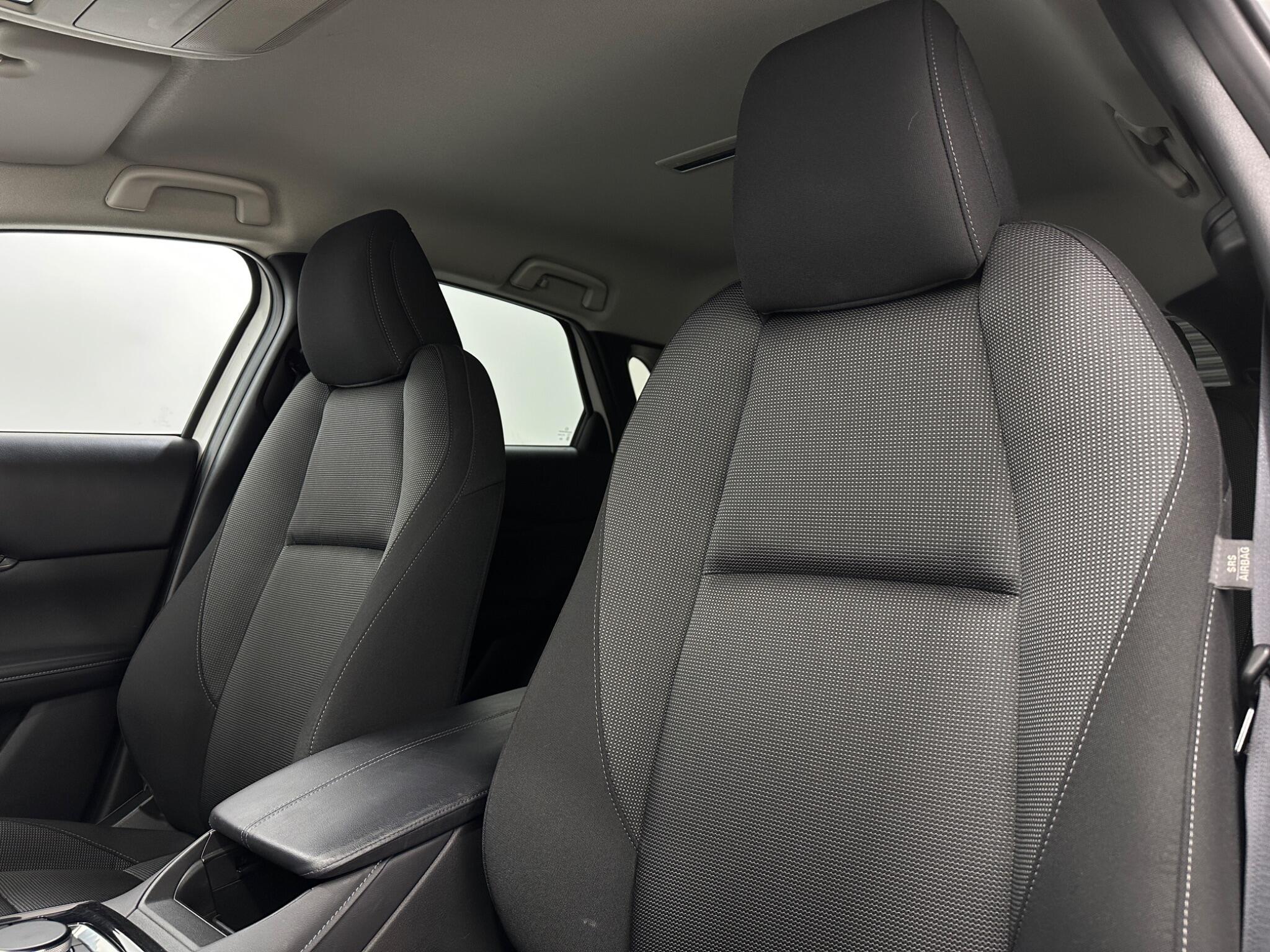 Mazda CX-30 view 37