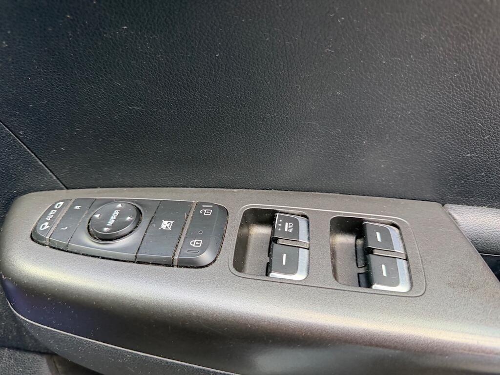 Kia Sportage view 13