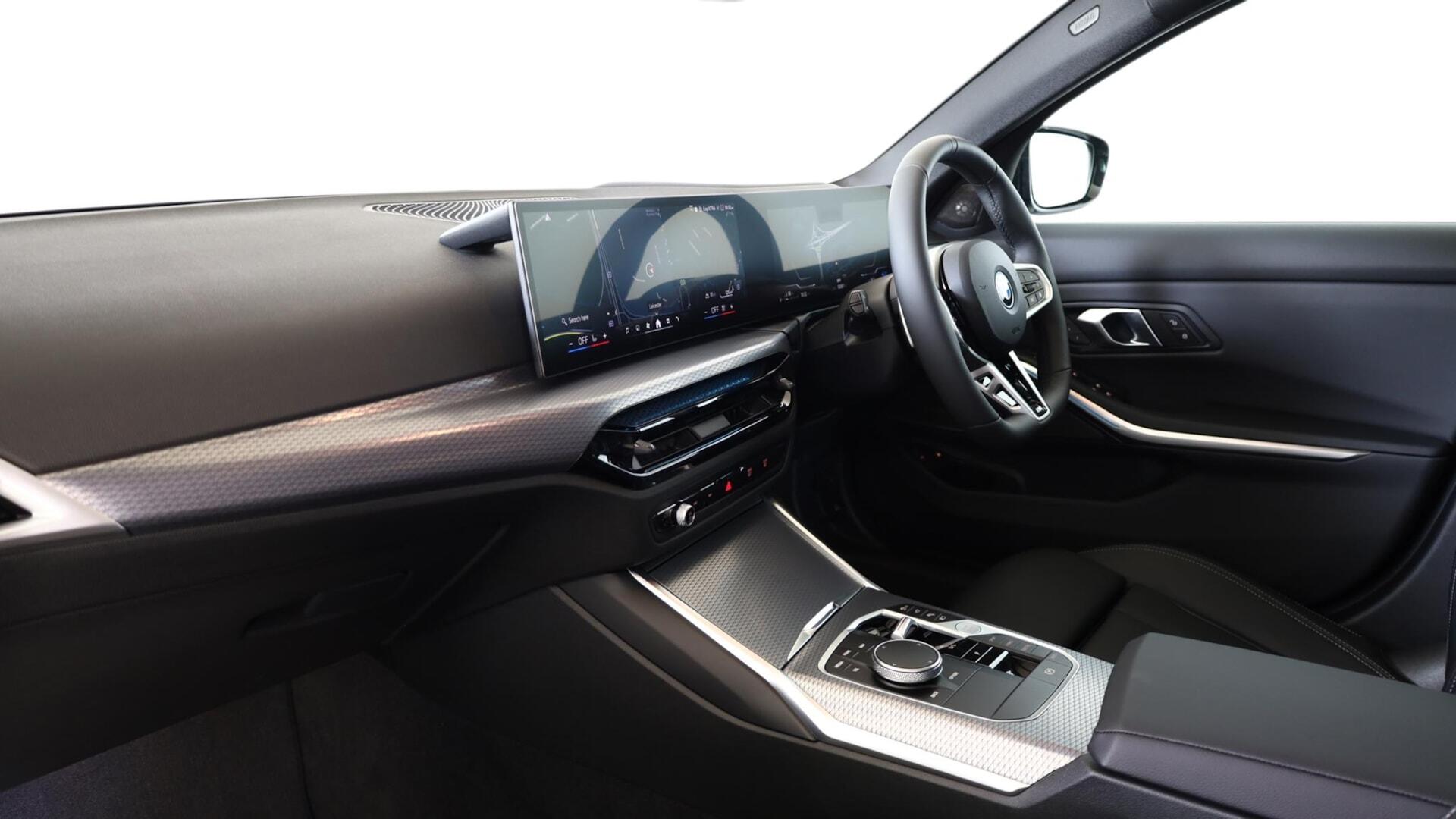 BMW 3 Series view 7