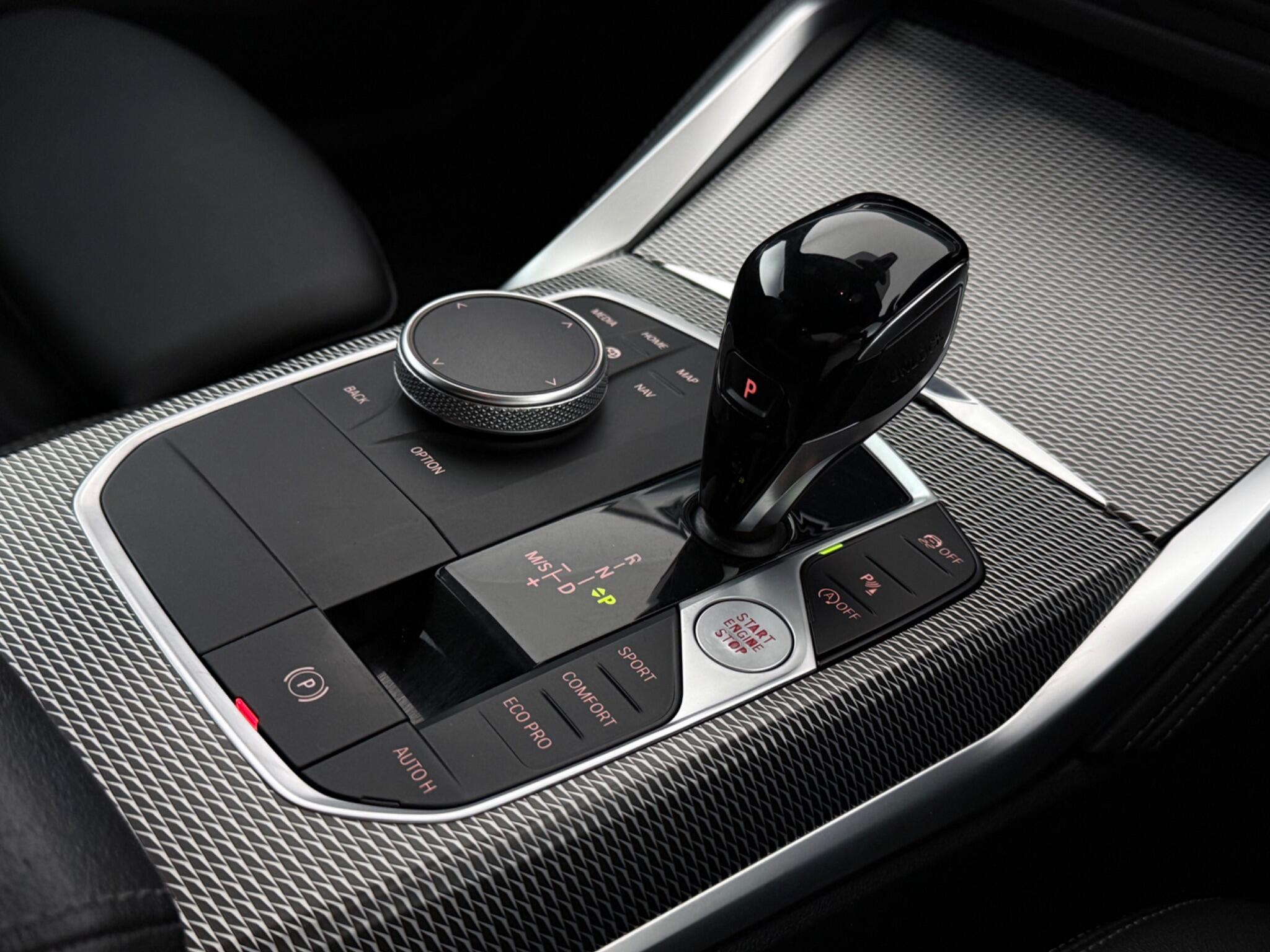 BMW 4 Series view 11