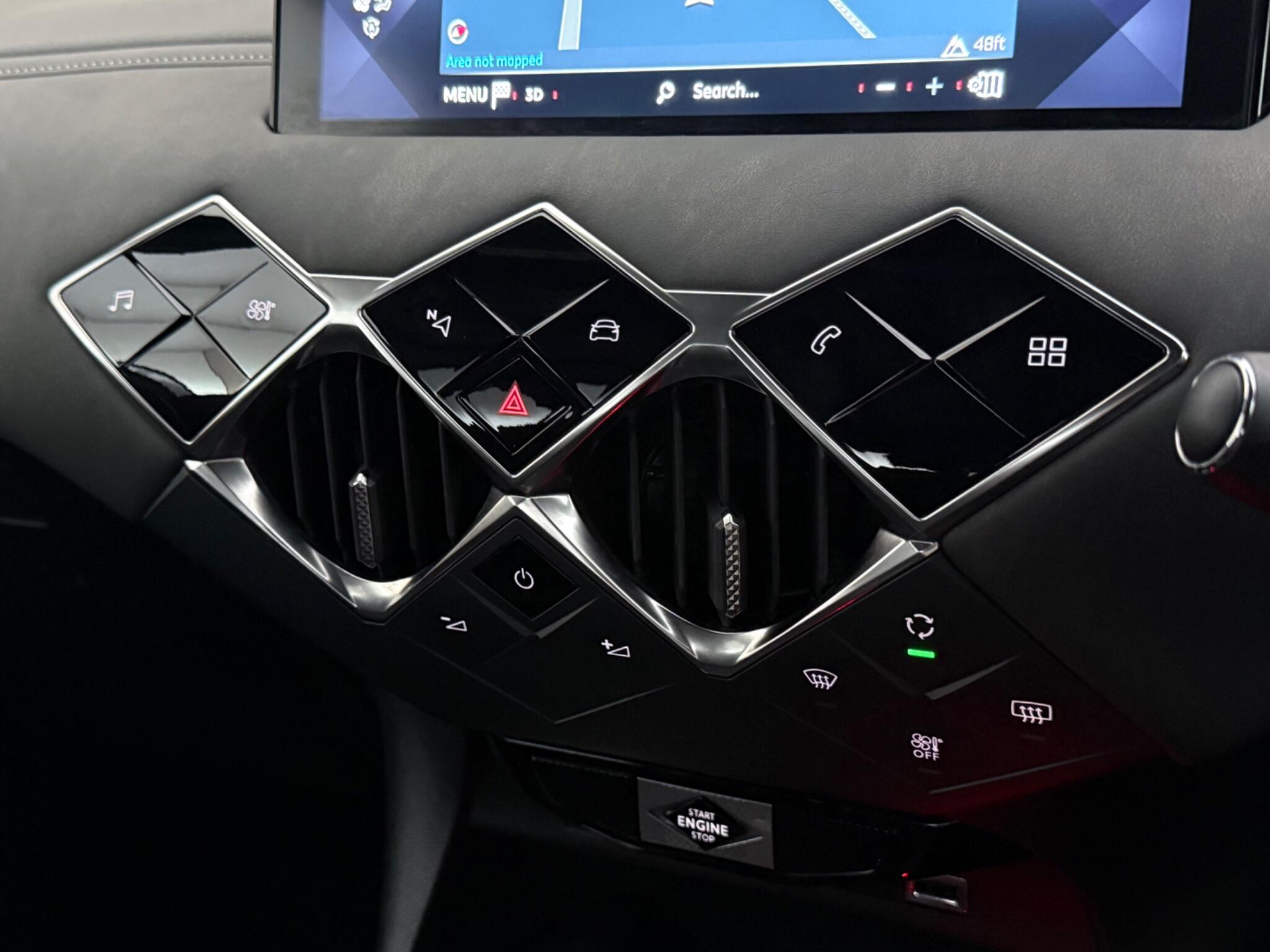 DS Automobiles DS 3 Crossback view 26