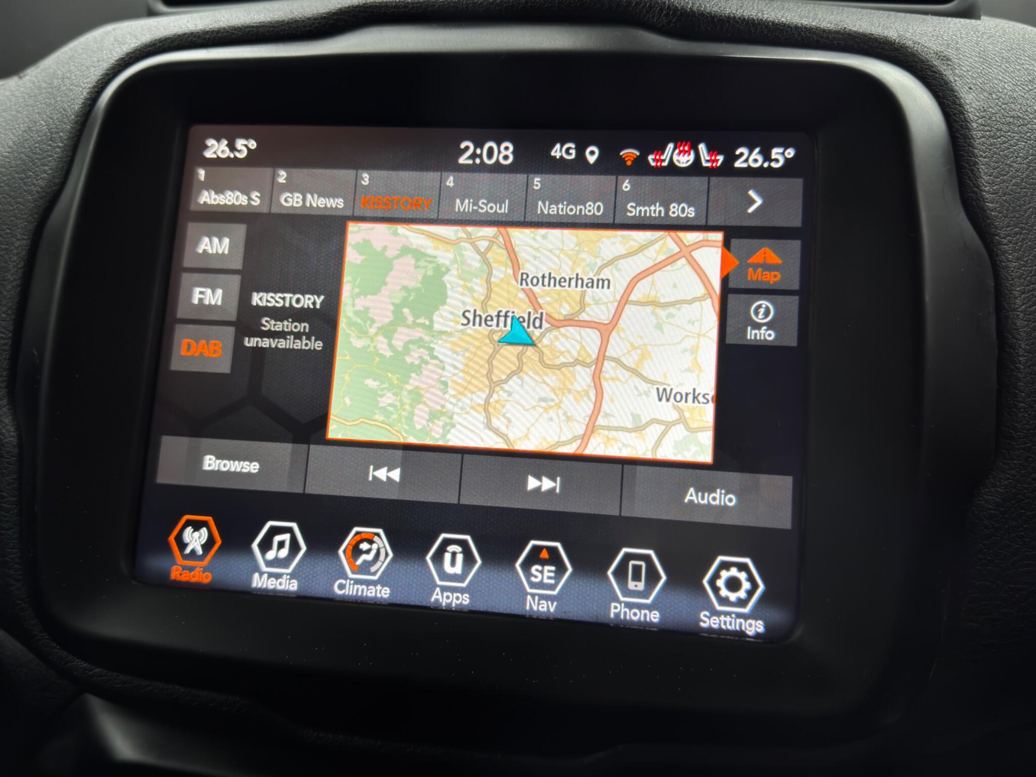 Jeep Renegade view 30