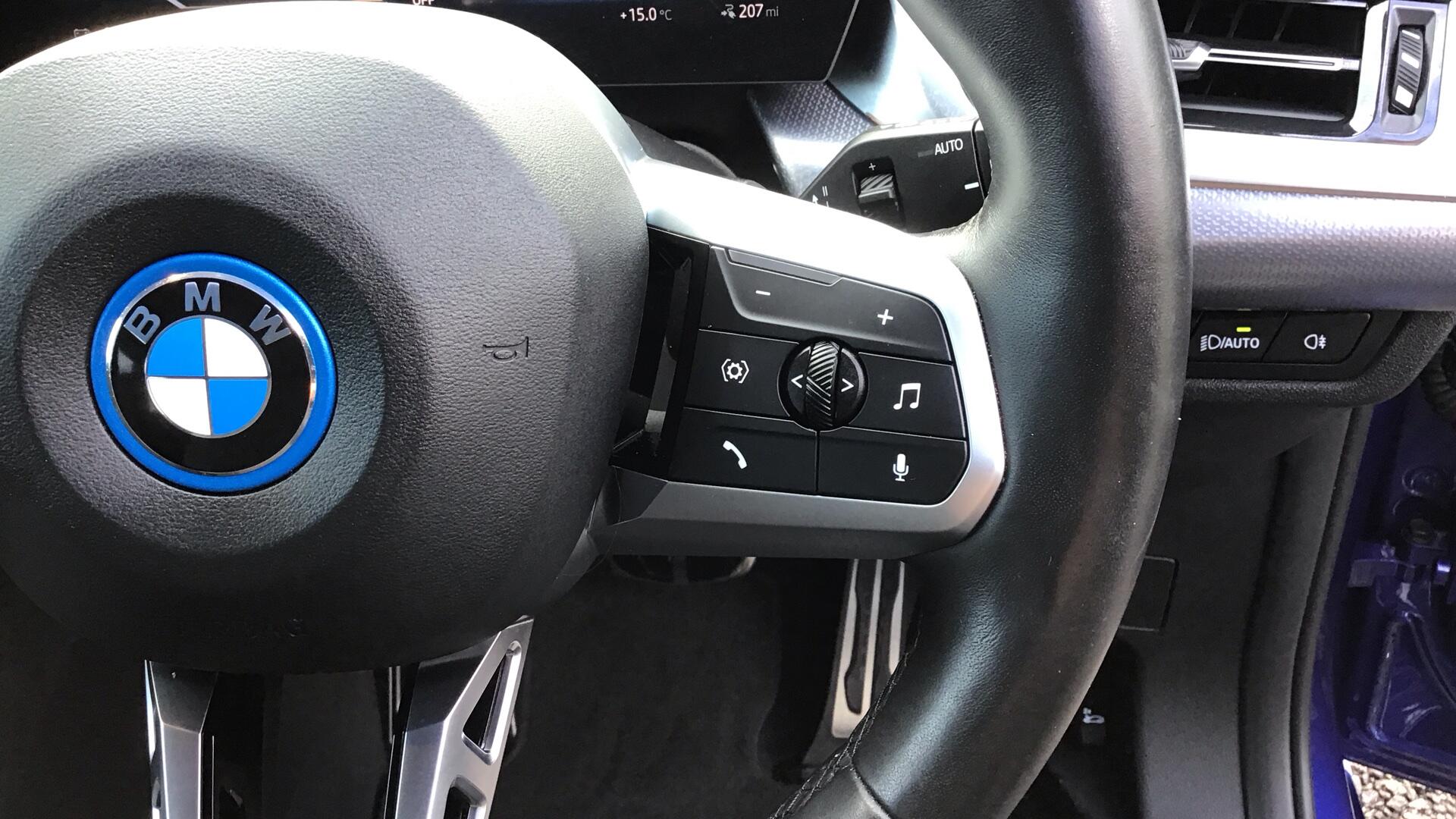 BMW iX1 view 18