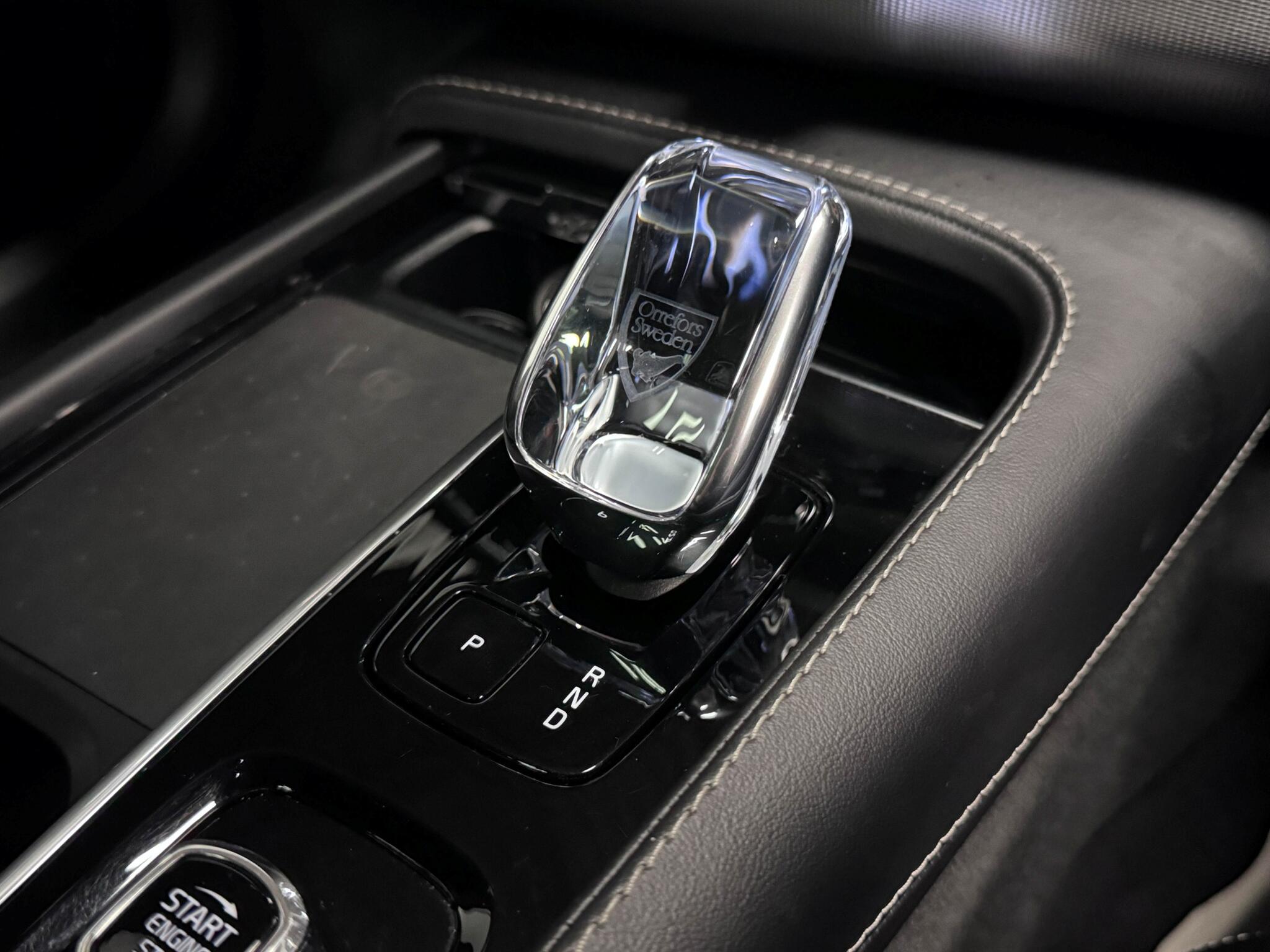 Volvo XC90 view 44