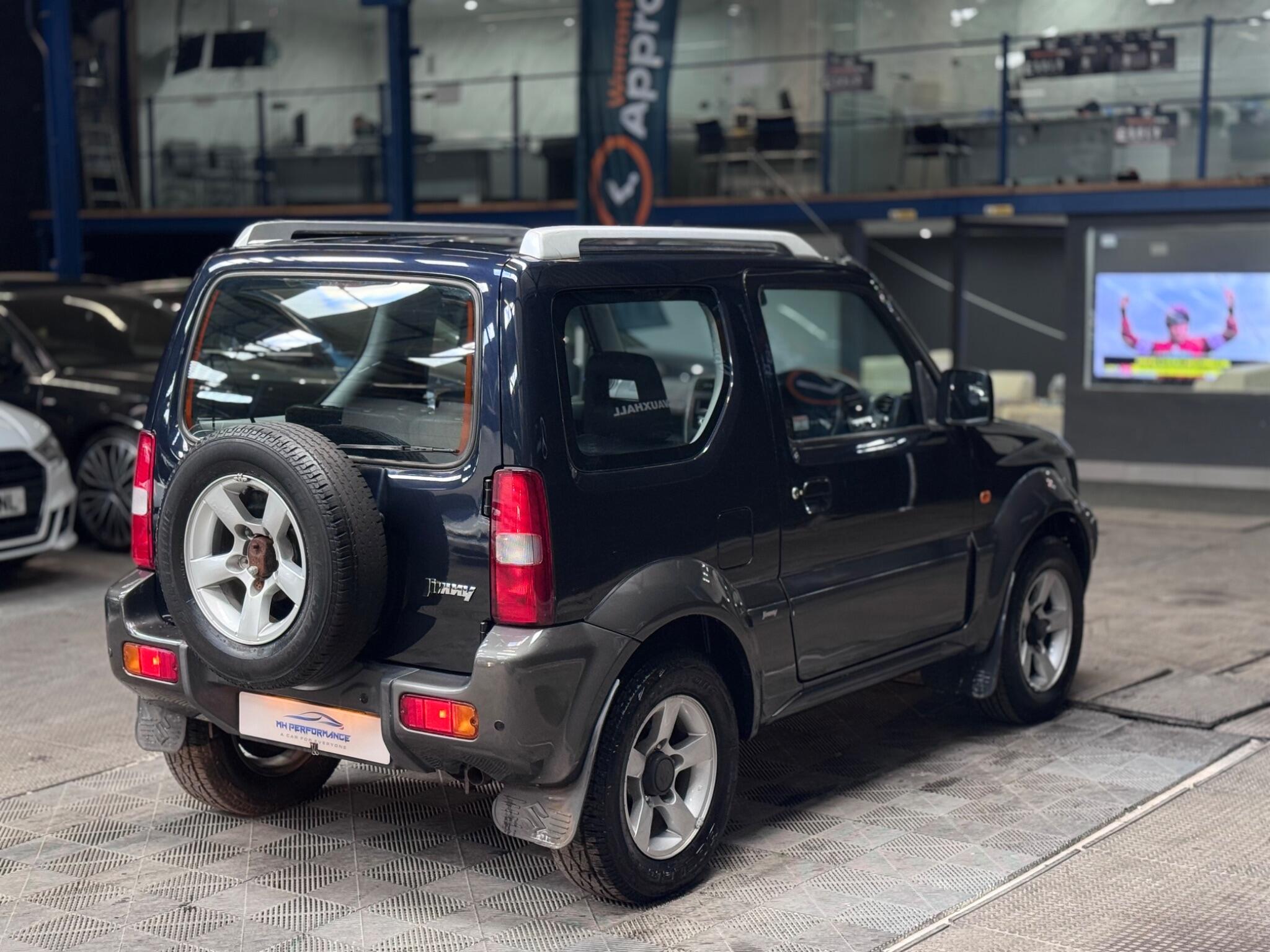 Suzuki Jimny view 8