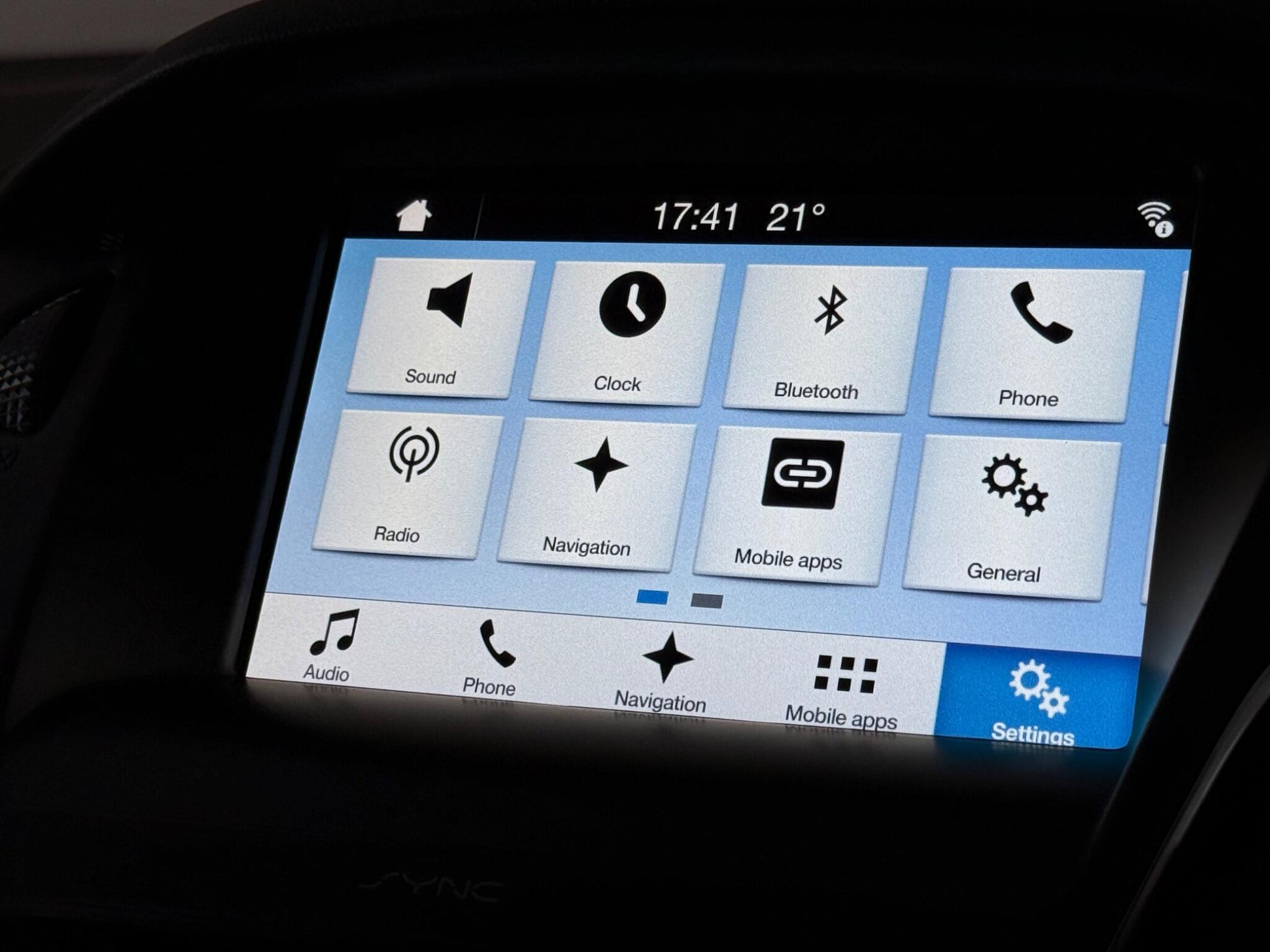 Ford Focus view 25