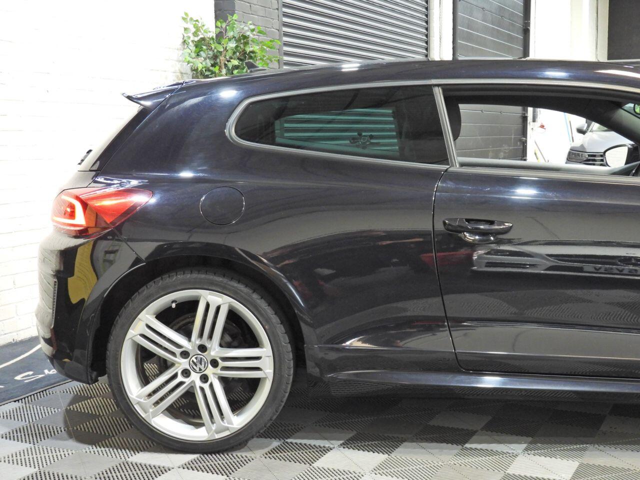 Volkswagen Scirocco view 22
