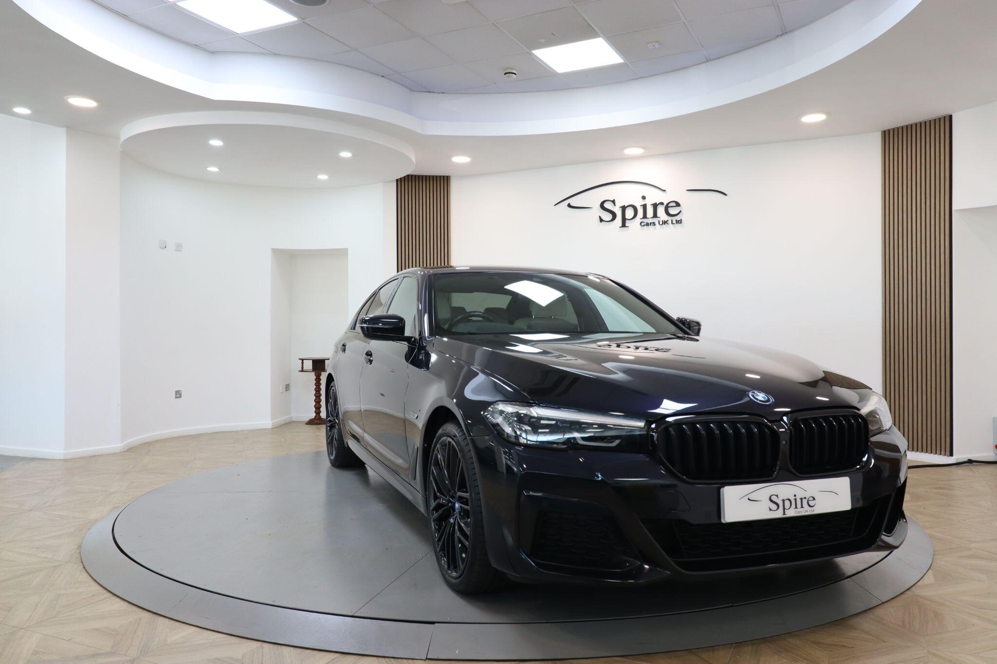 BMW 5 Series view 3