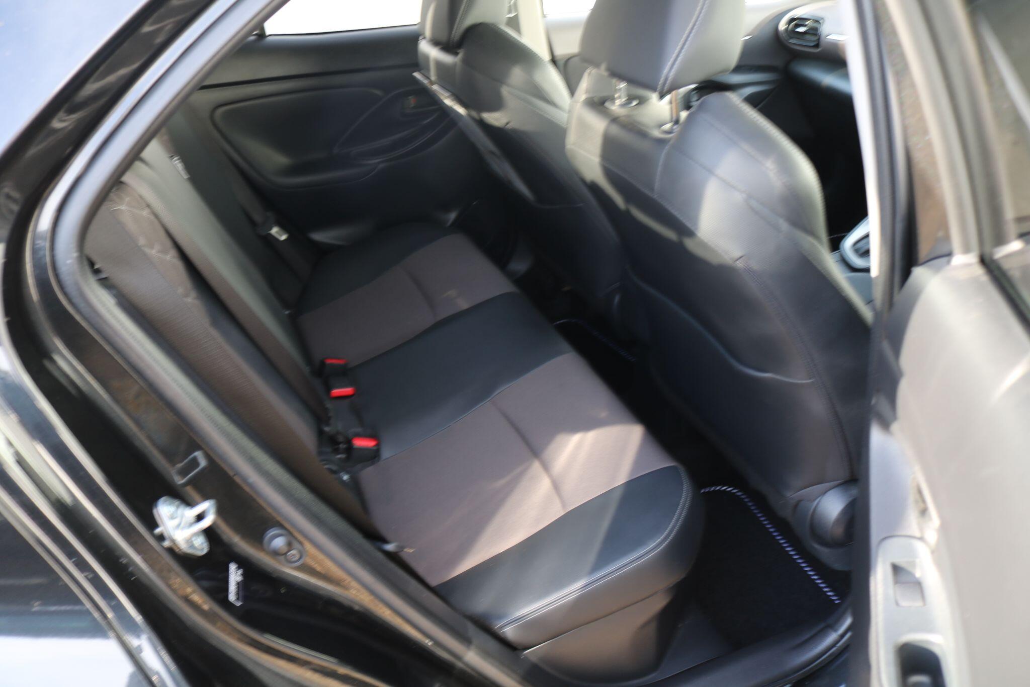 Toyota Yaris Cross view 17