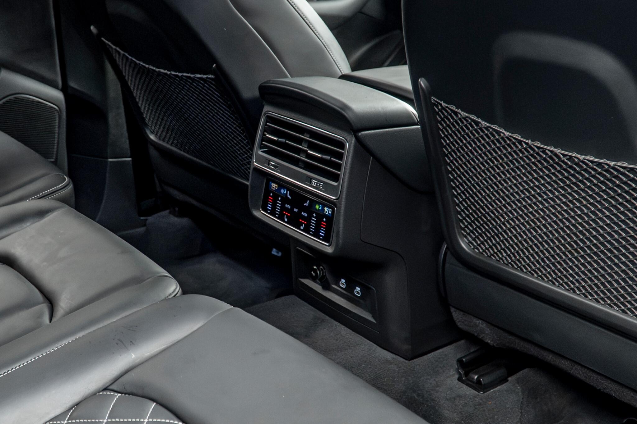Audi SQ7 view 49