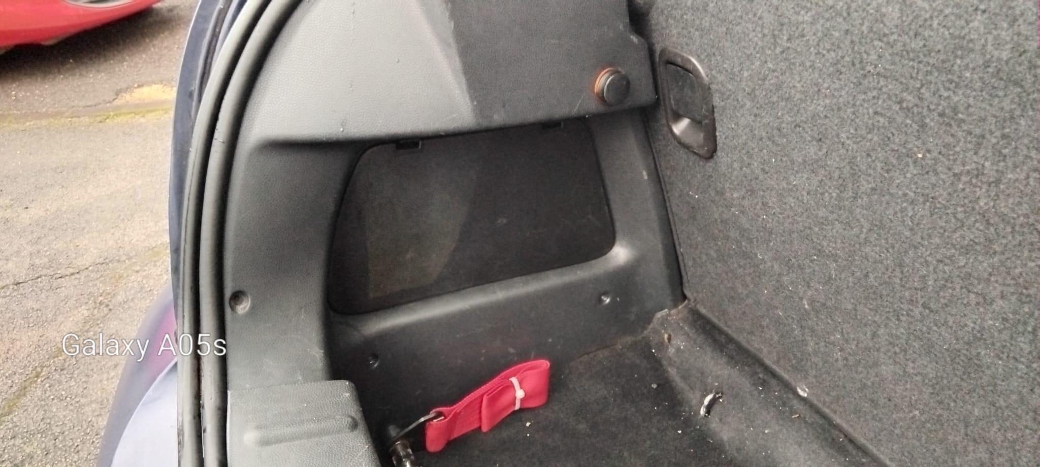 2005 MINI Hatch image 72