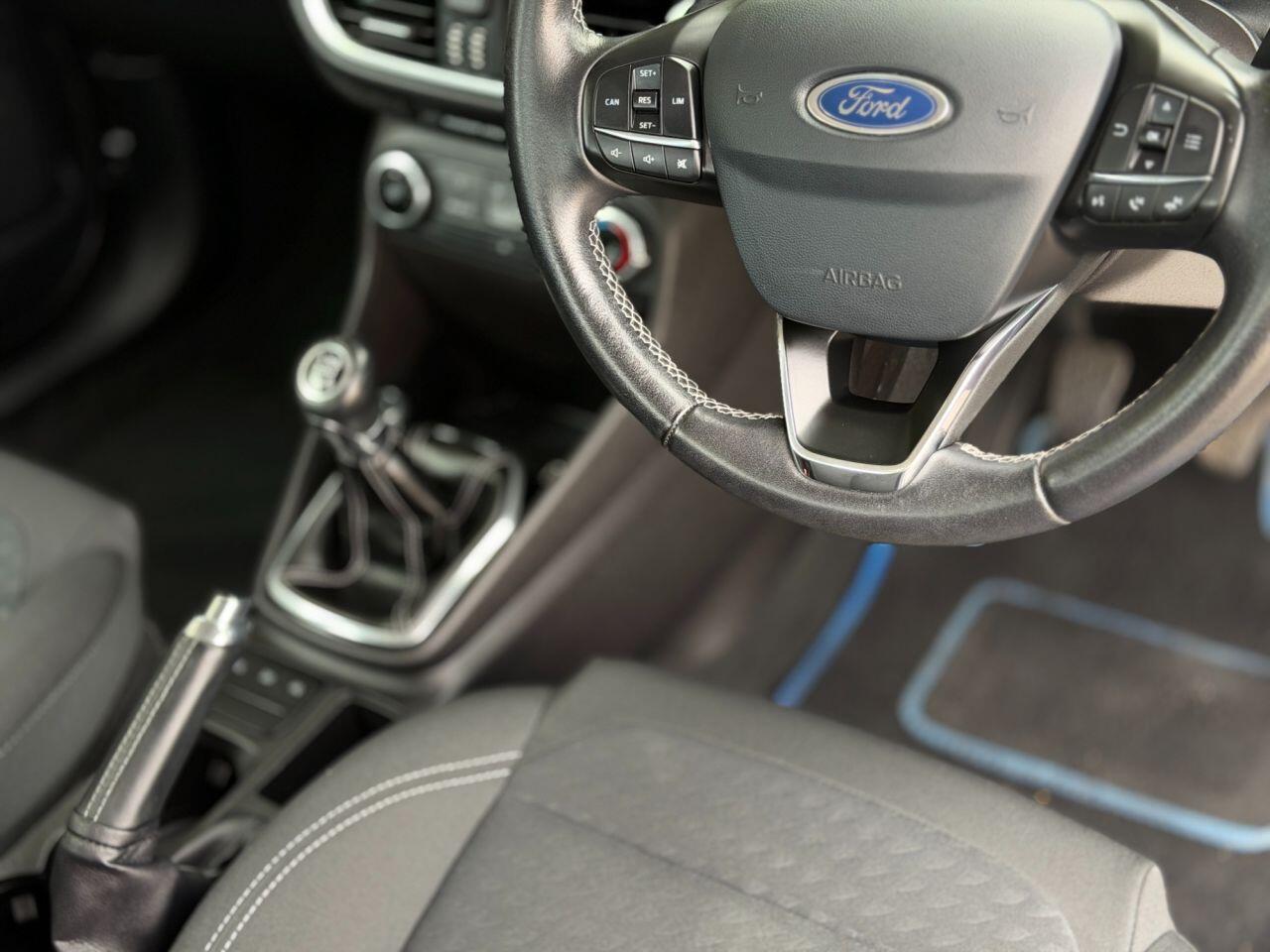Ford Fiesta view 98