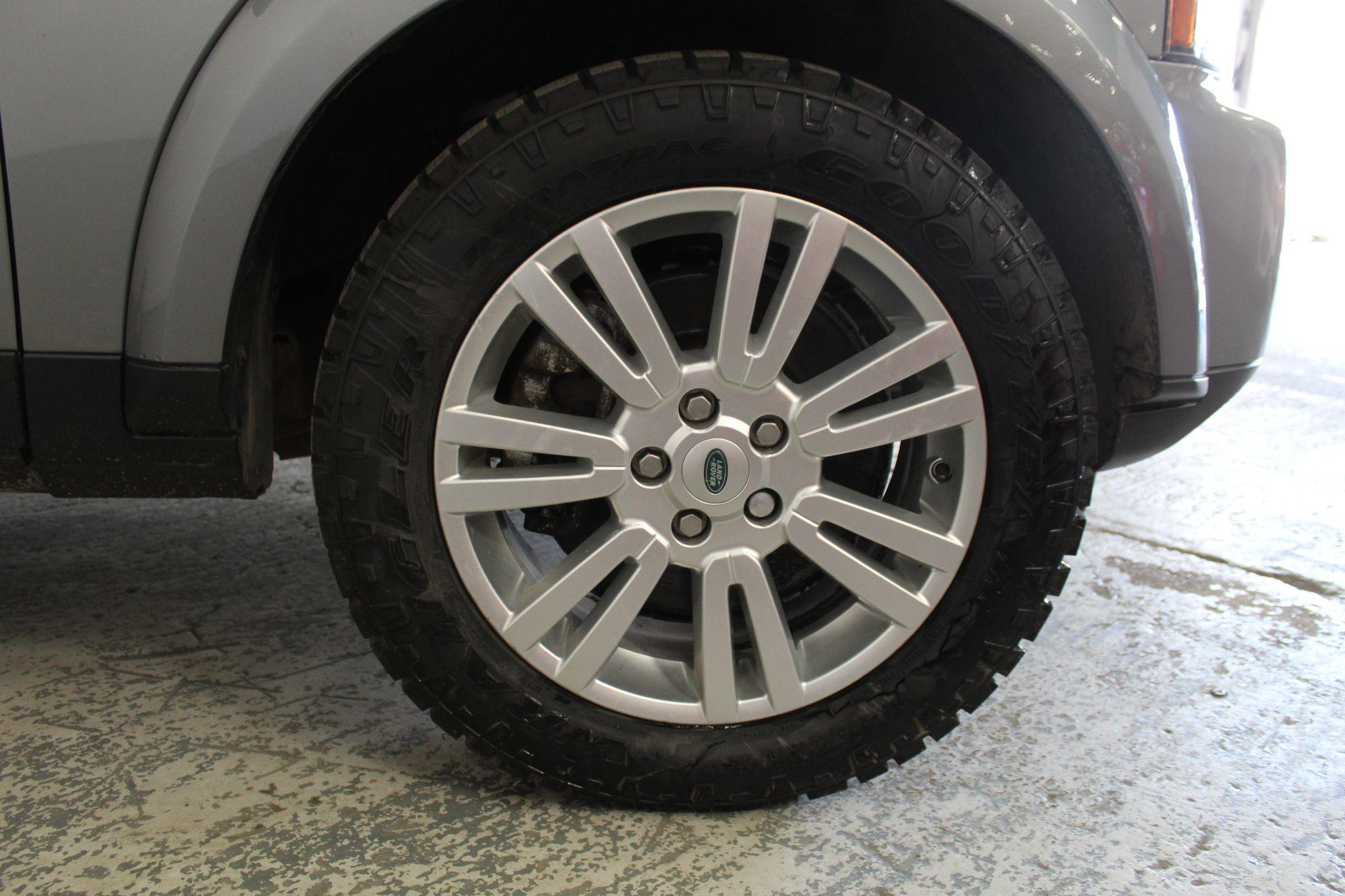 Land Rover Discovery view 62