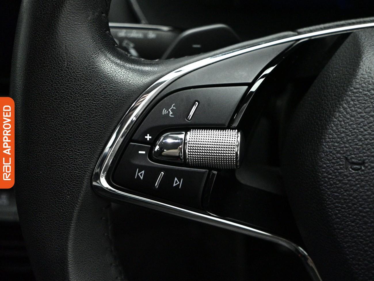 Skoda Octavia view 21