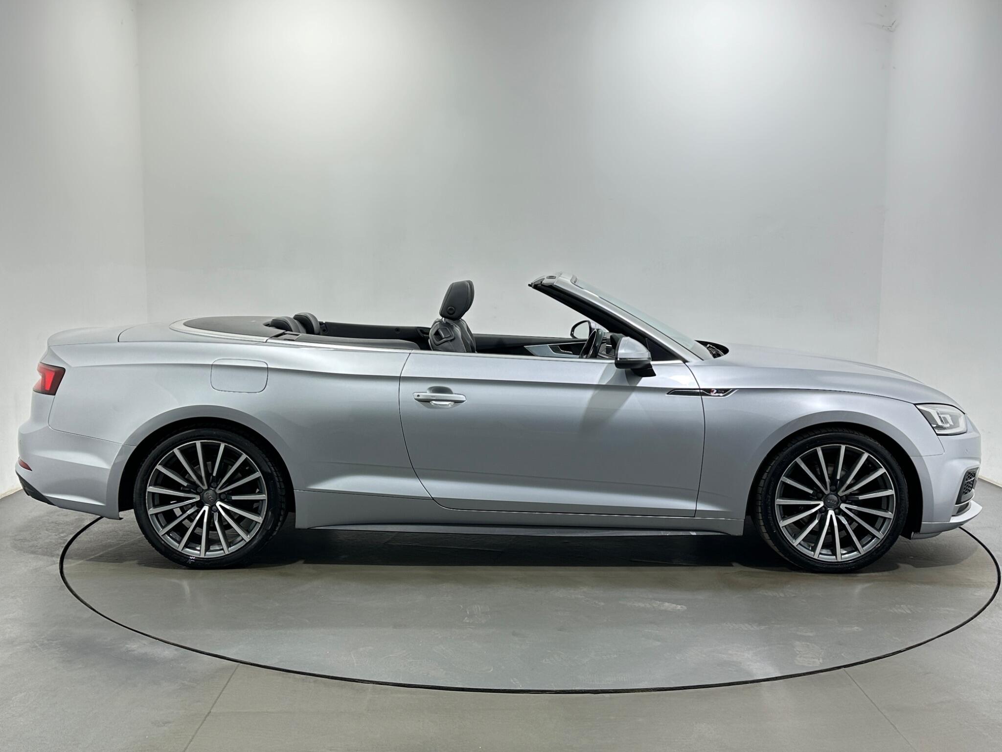 Audi A5 view 9