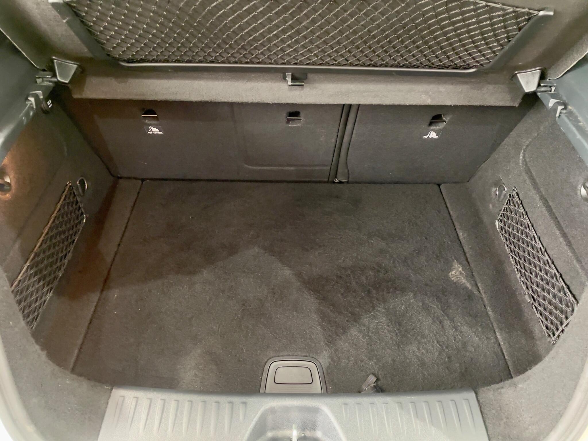 Mercedes-Benz A-Class view 39