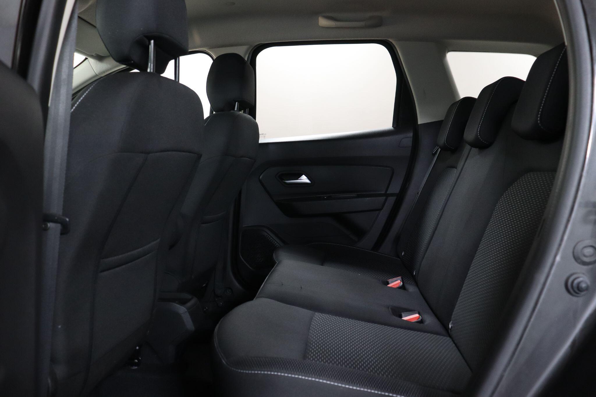 Dacia Duster view 41