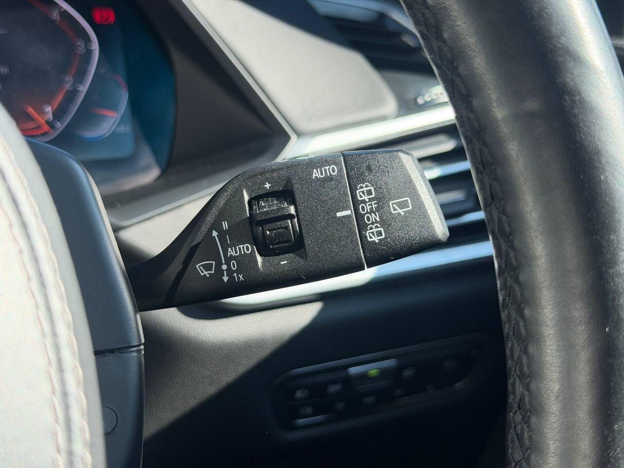 BMW X7 view 43