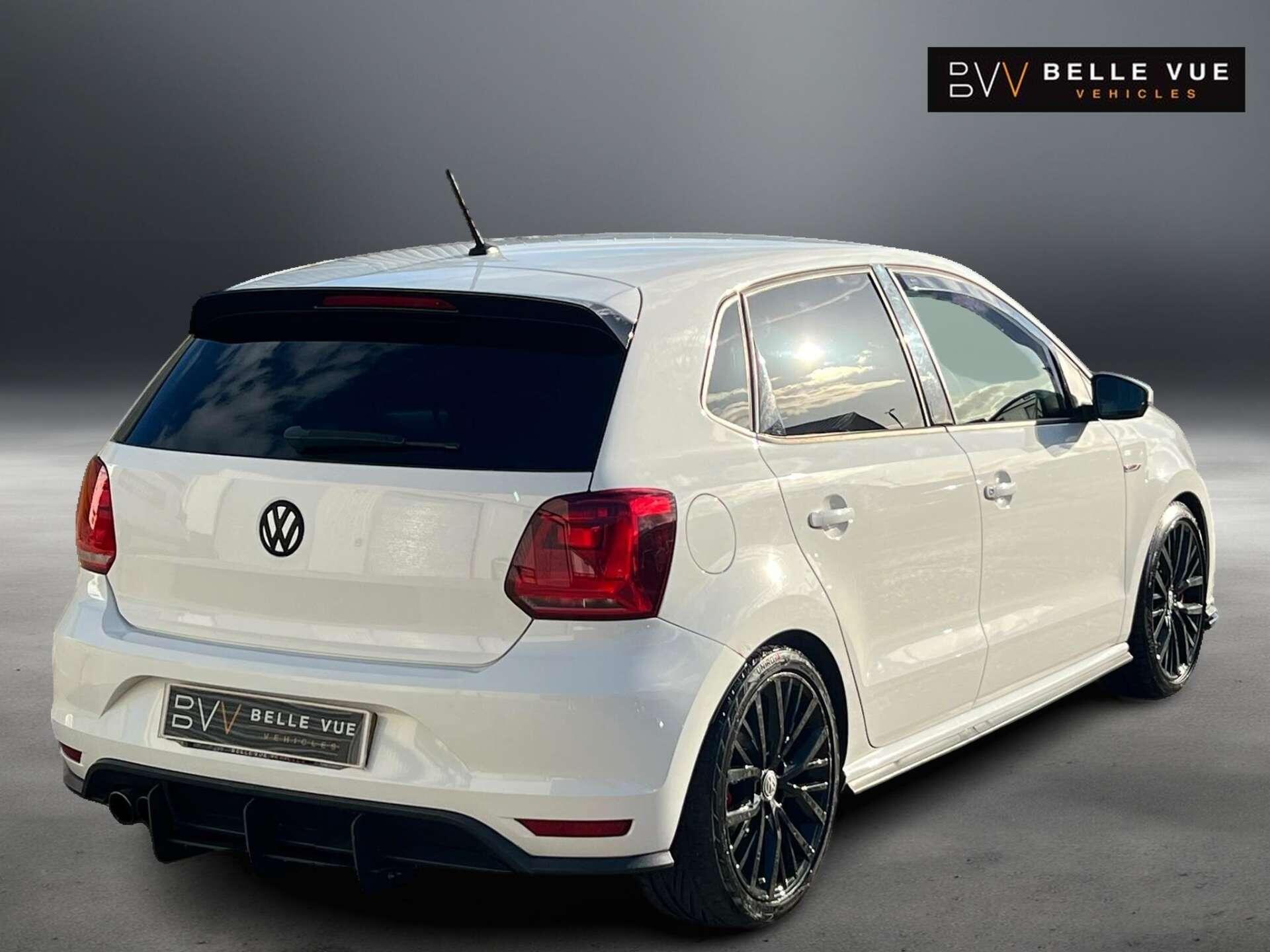 Volkswagen Polo view 3