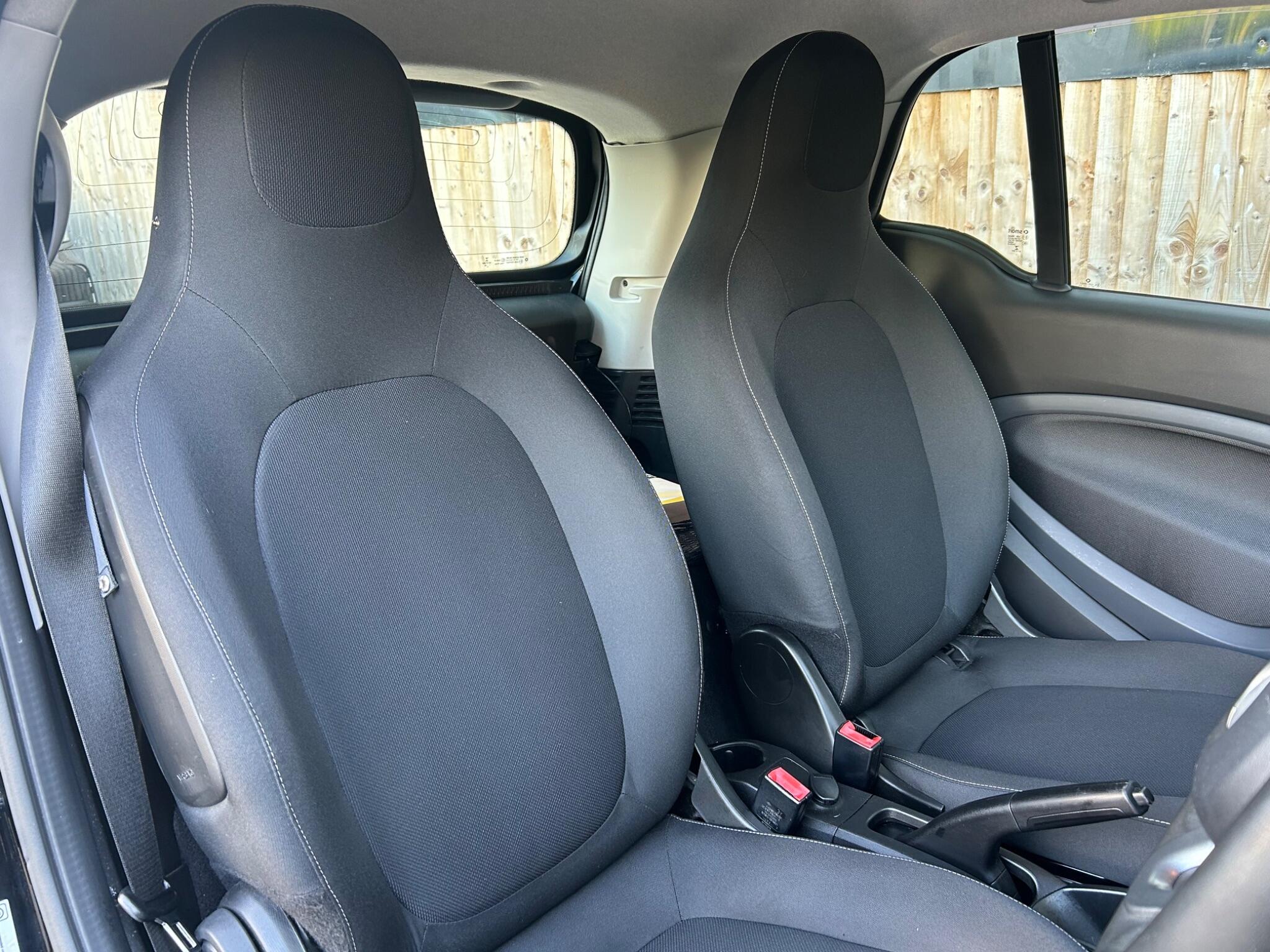 Smart Fortwo view 23