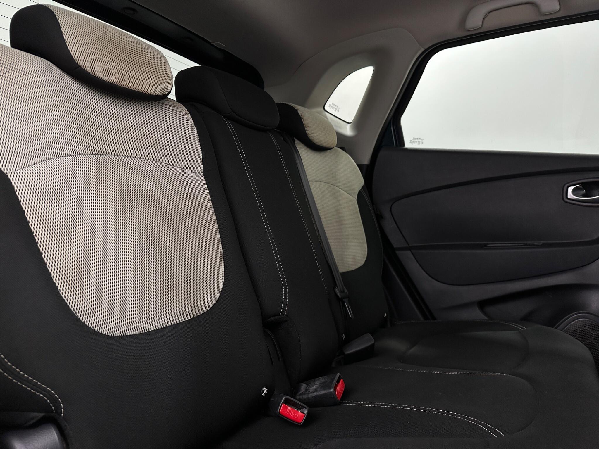 Renault Captur view 39