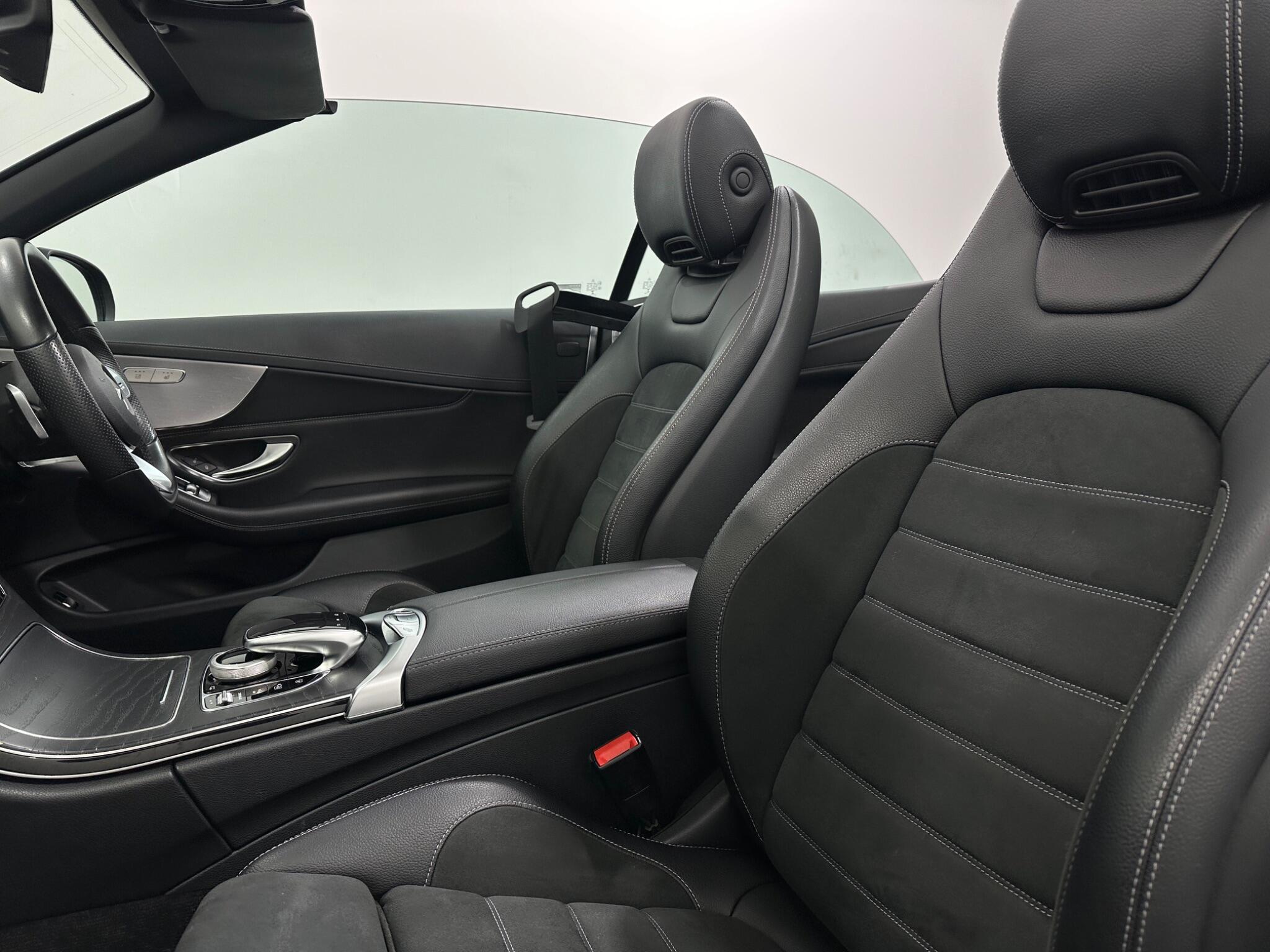 Mercedes-Benz C Class view 37