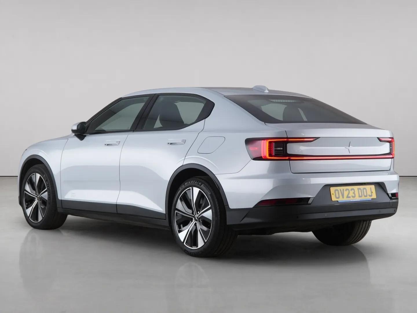 Polestar 2 view 5