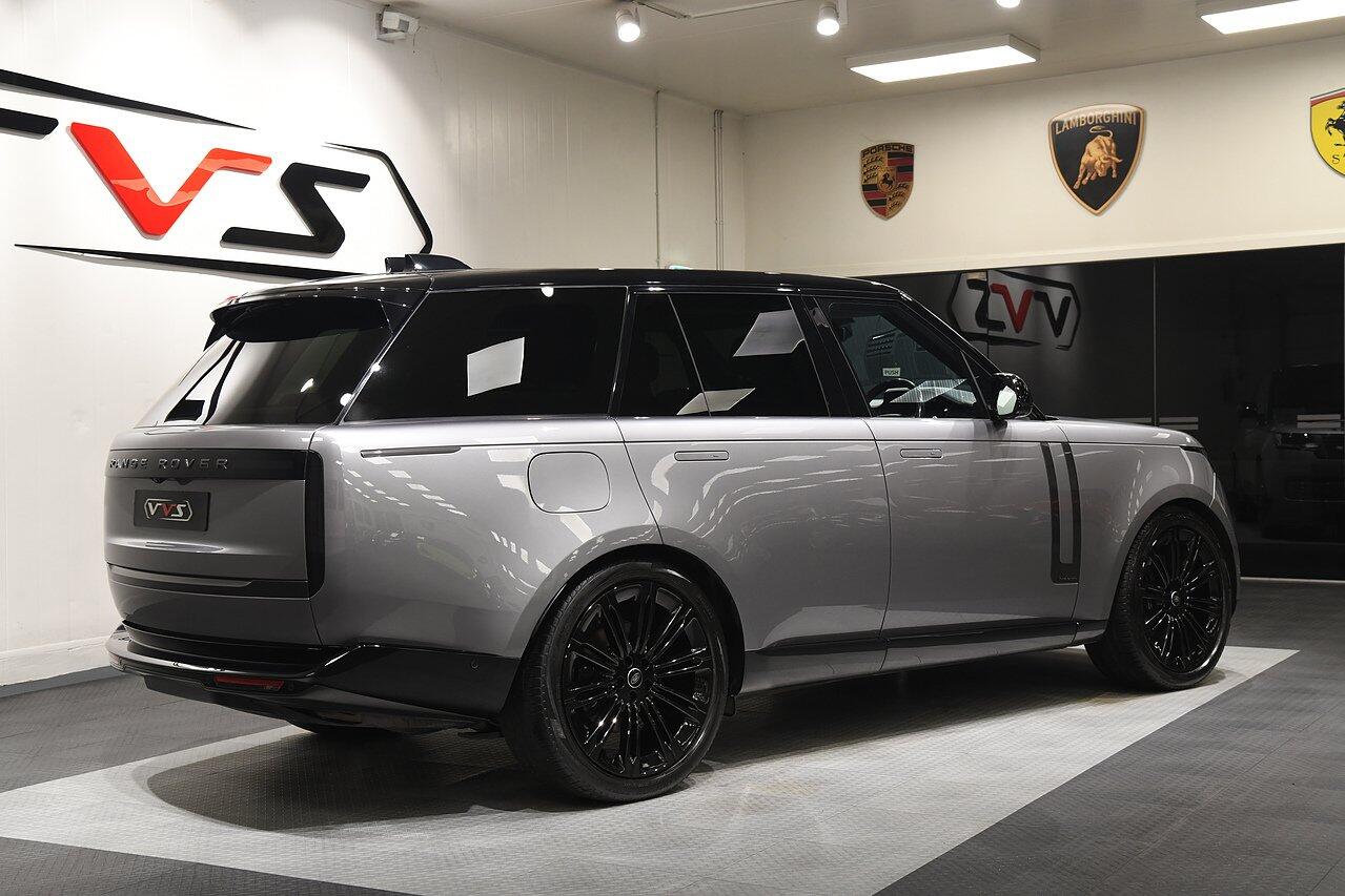 Land Rover Range Rover view 37