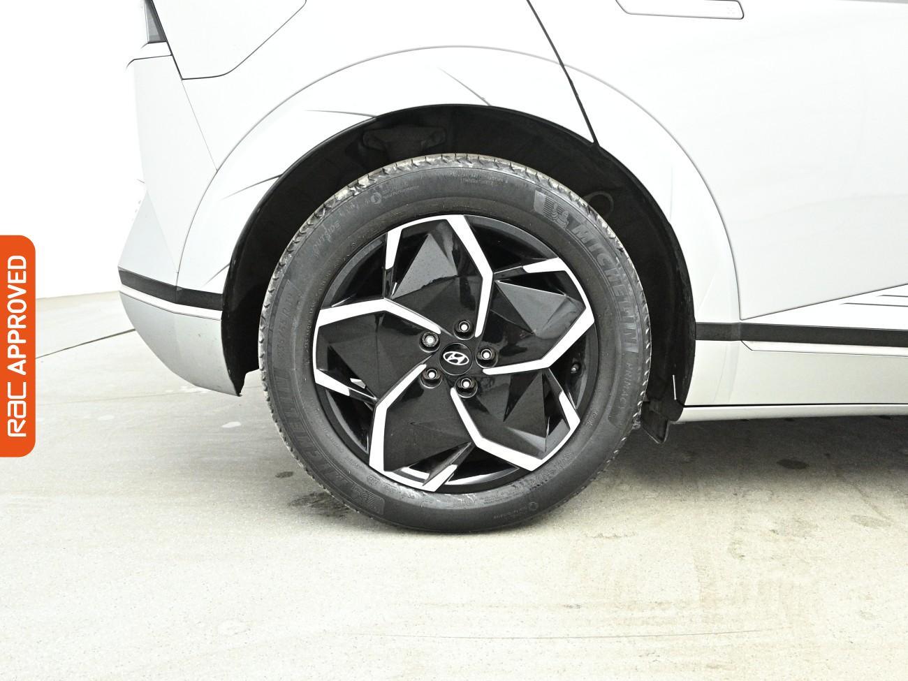 Hyundai IONIQ 5 view 32