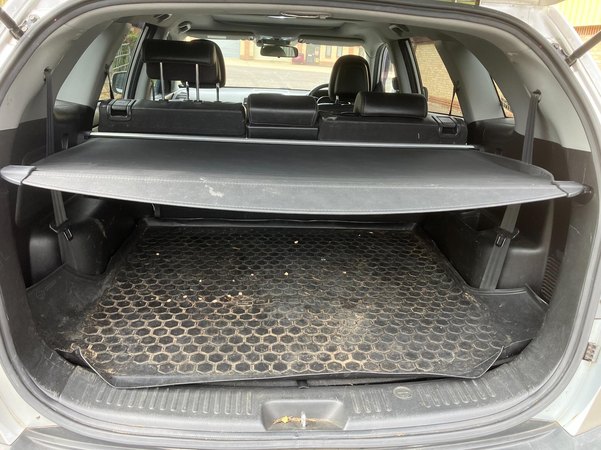 Kia Sorento view 11