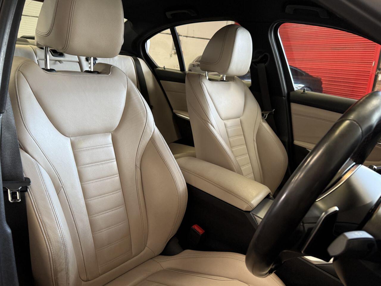 BMW 3 Series view 30