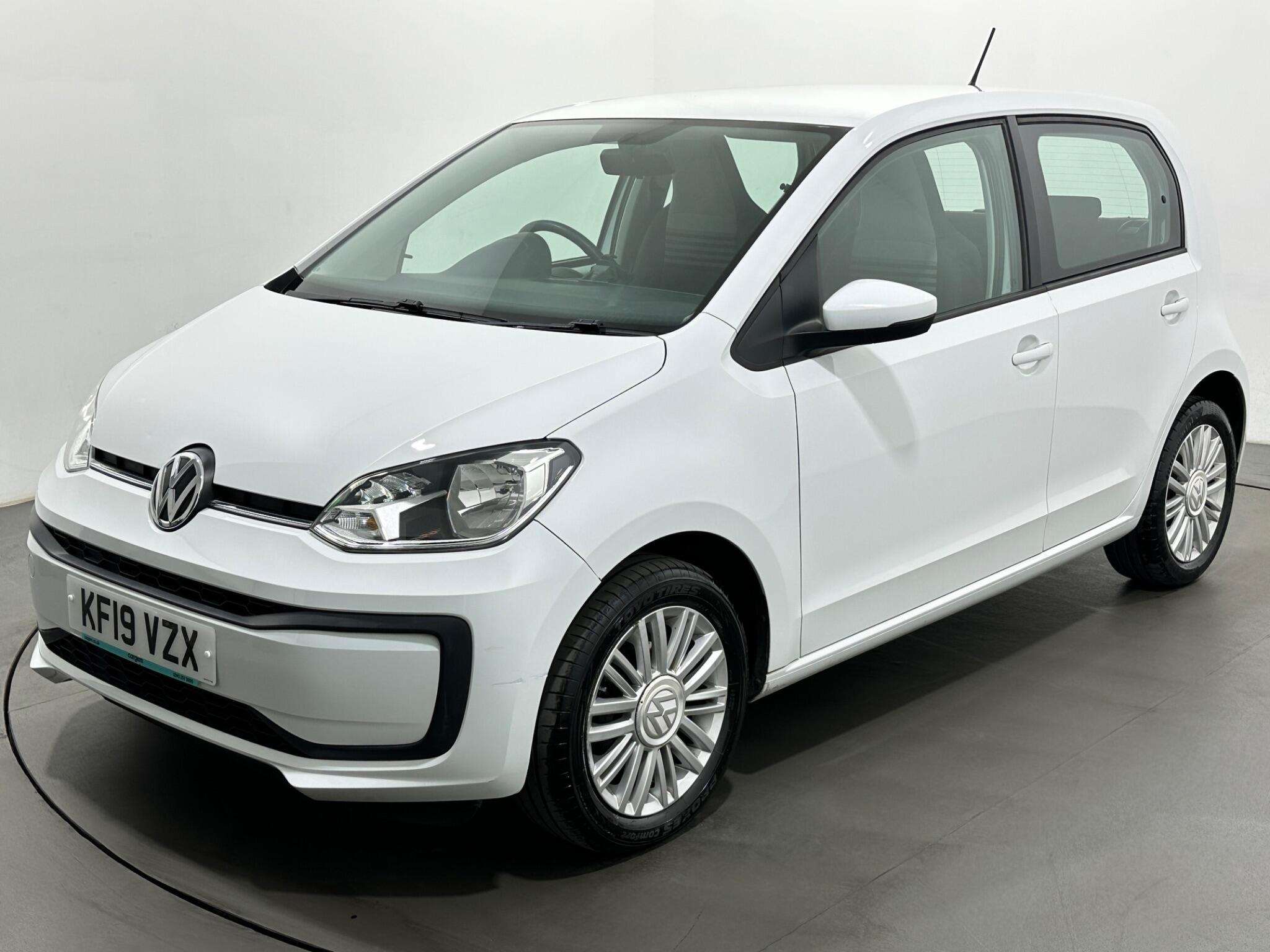 Volkswagen Up! view 47