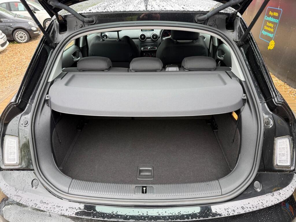Audi A1 view 21