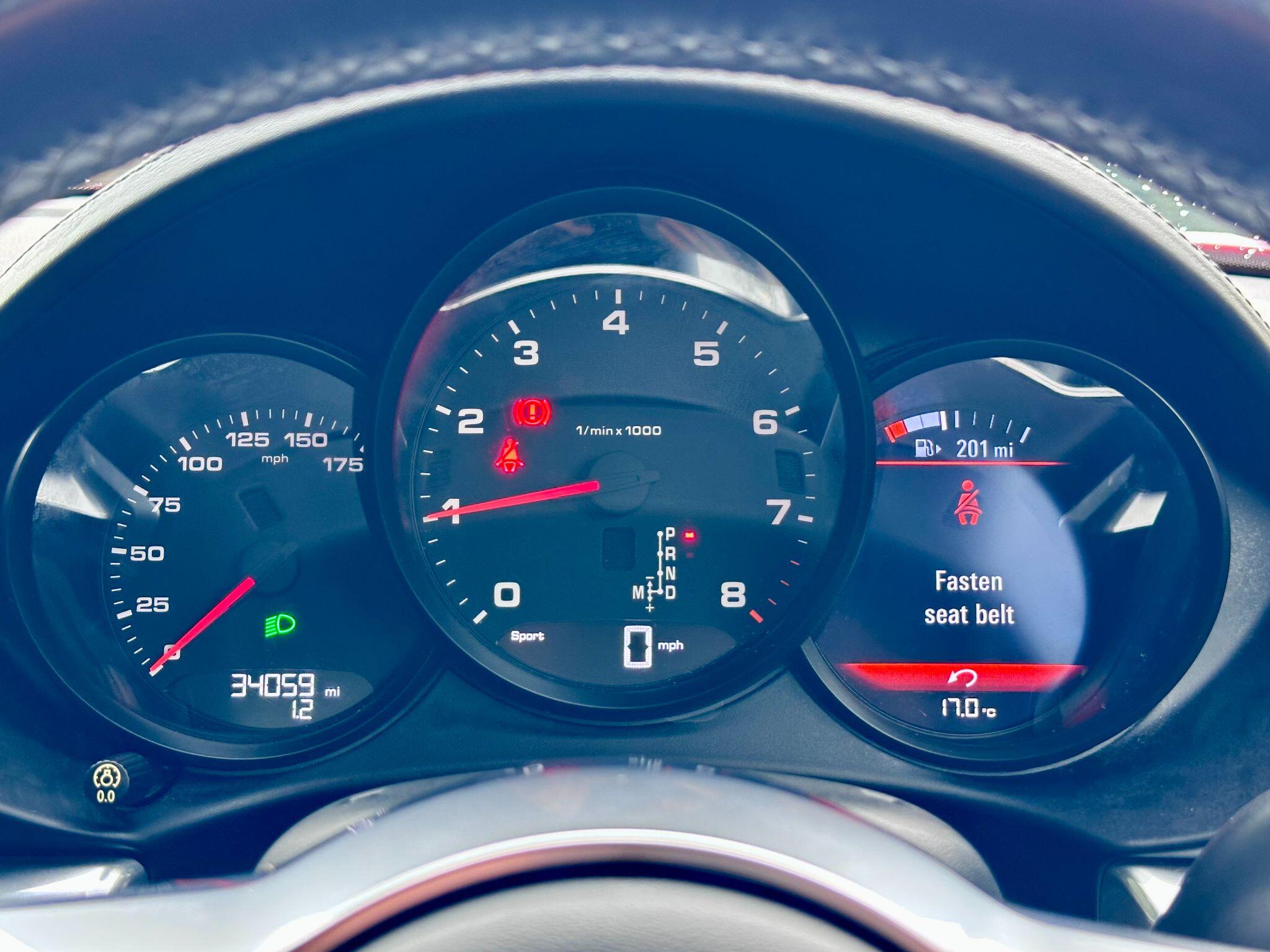 Porsche 718 Boxster view 15