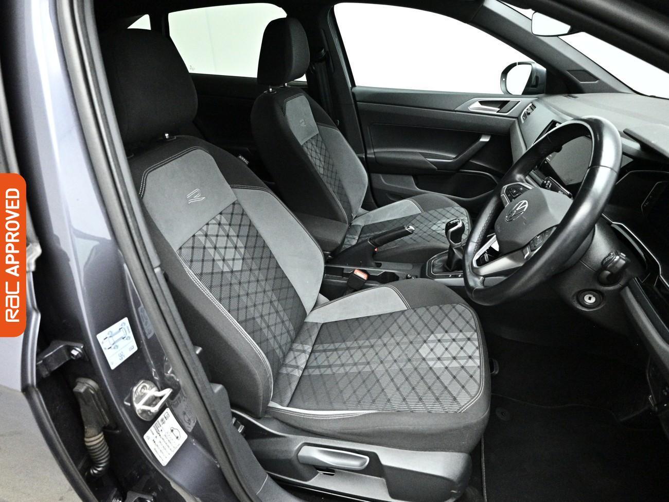 Volkswagen Taigo view 12