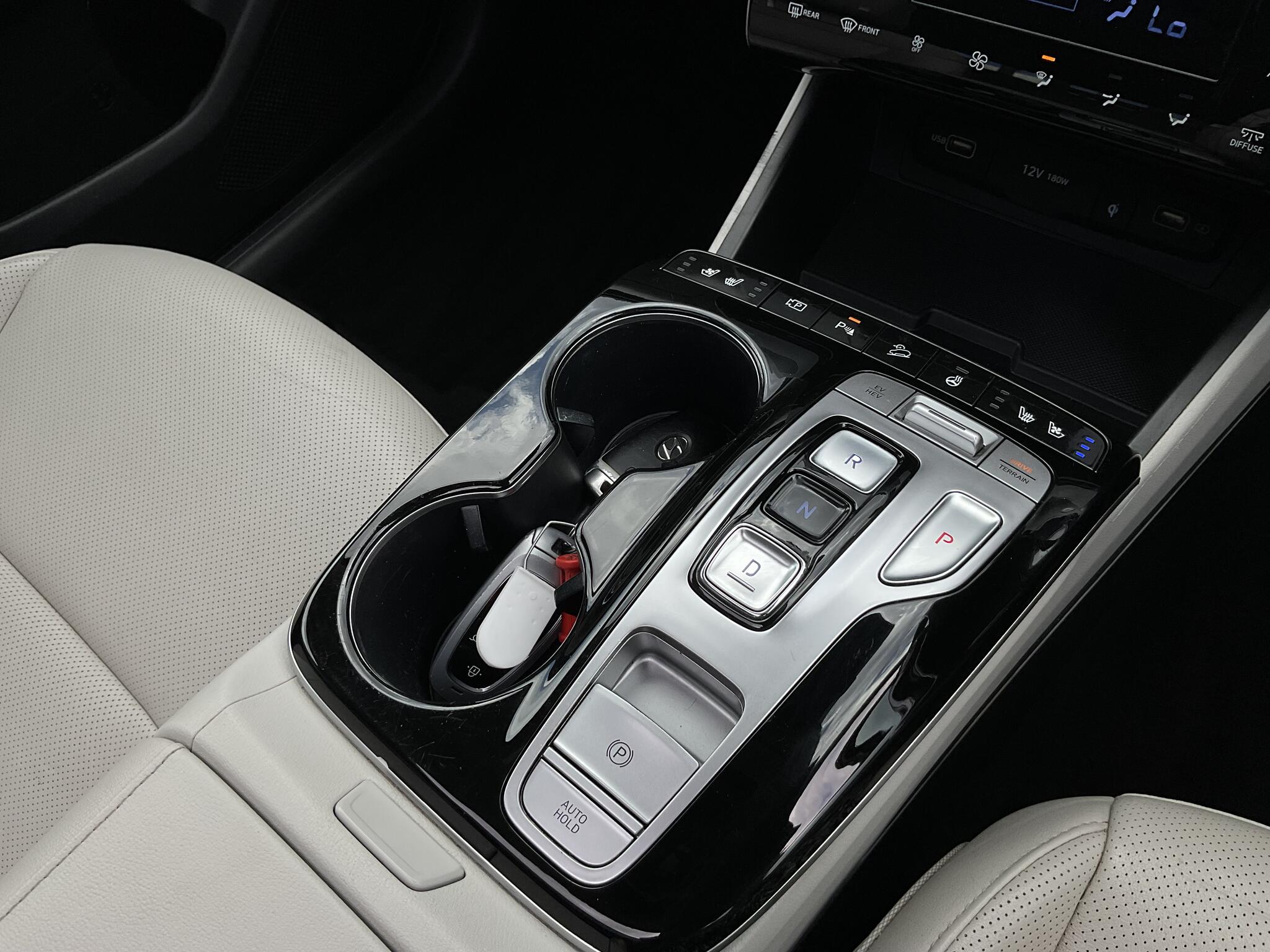 Hyundai Tucson view 28