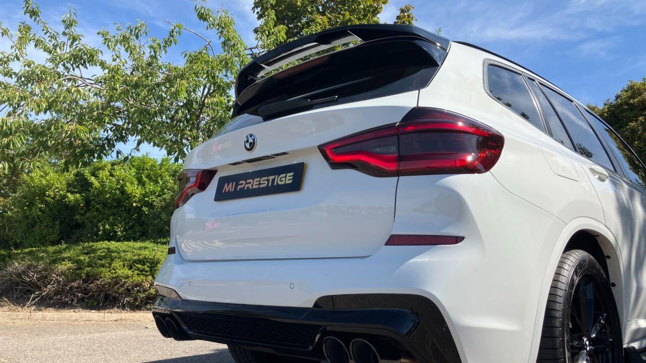 BMW X3 view 4