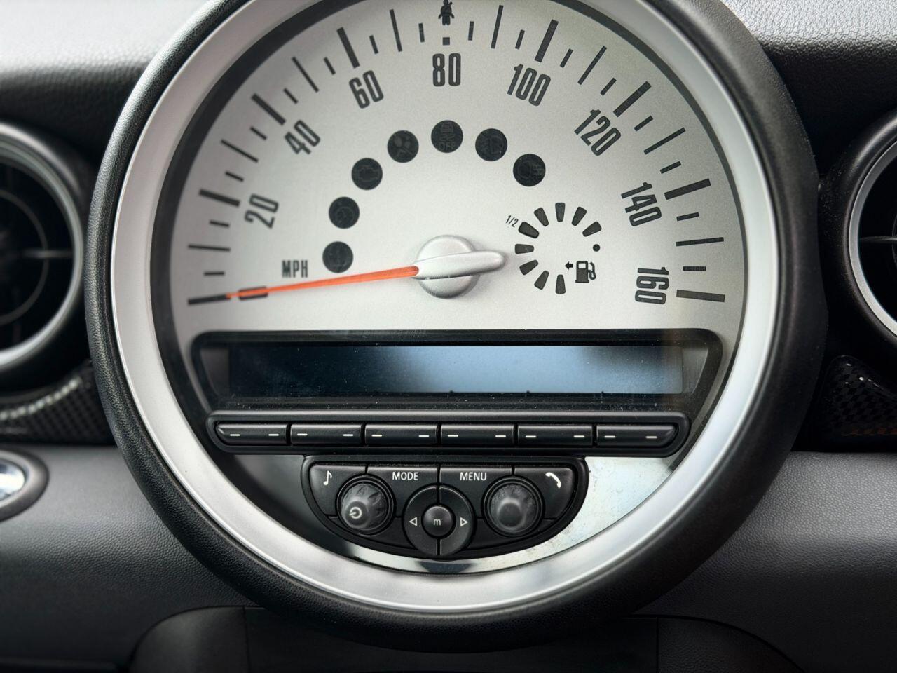 Mini Cooper view 107