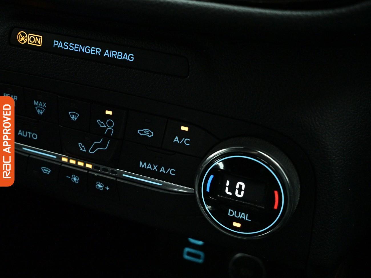 Ford Kuga view 16