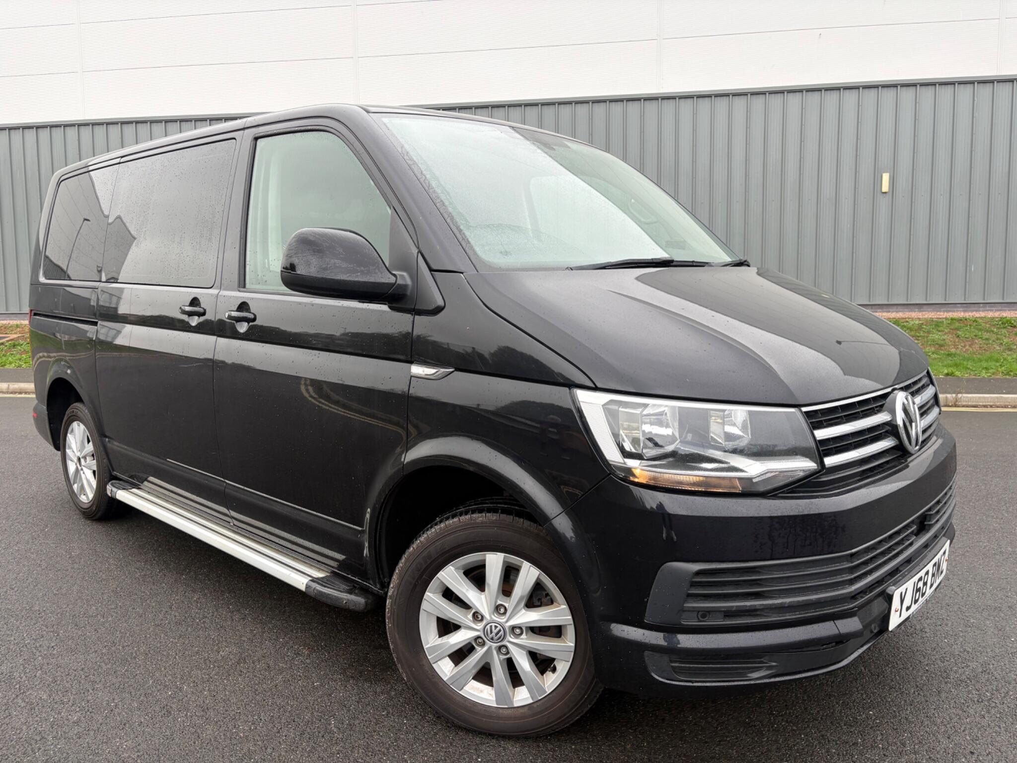 Volkswagen Transporter Shuttle