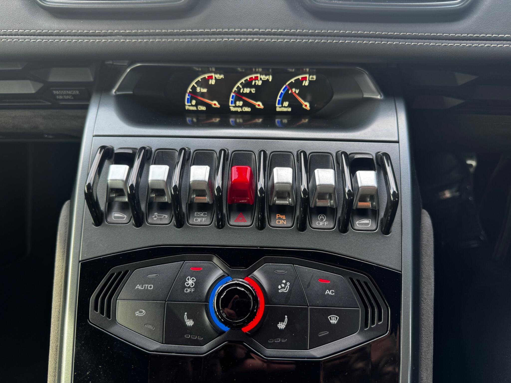 Lamborghini Huracan view 4