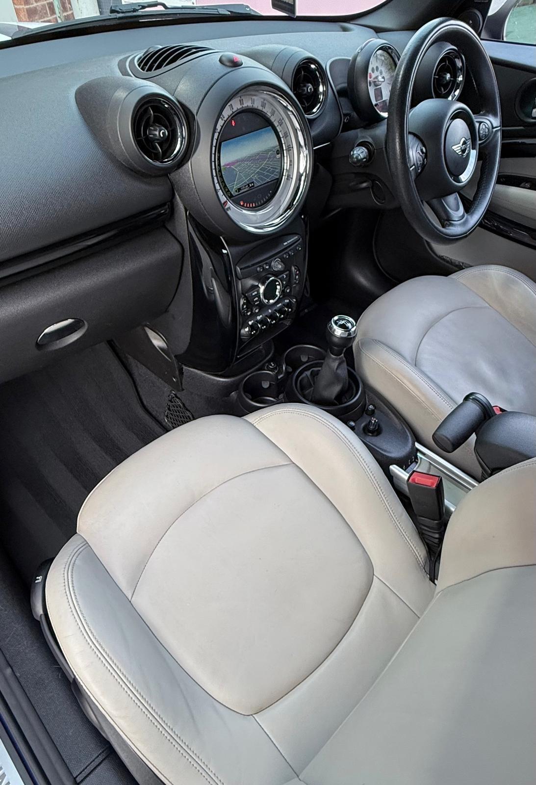 Mini Paceman view 56