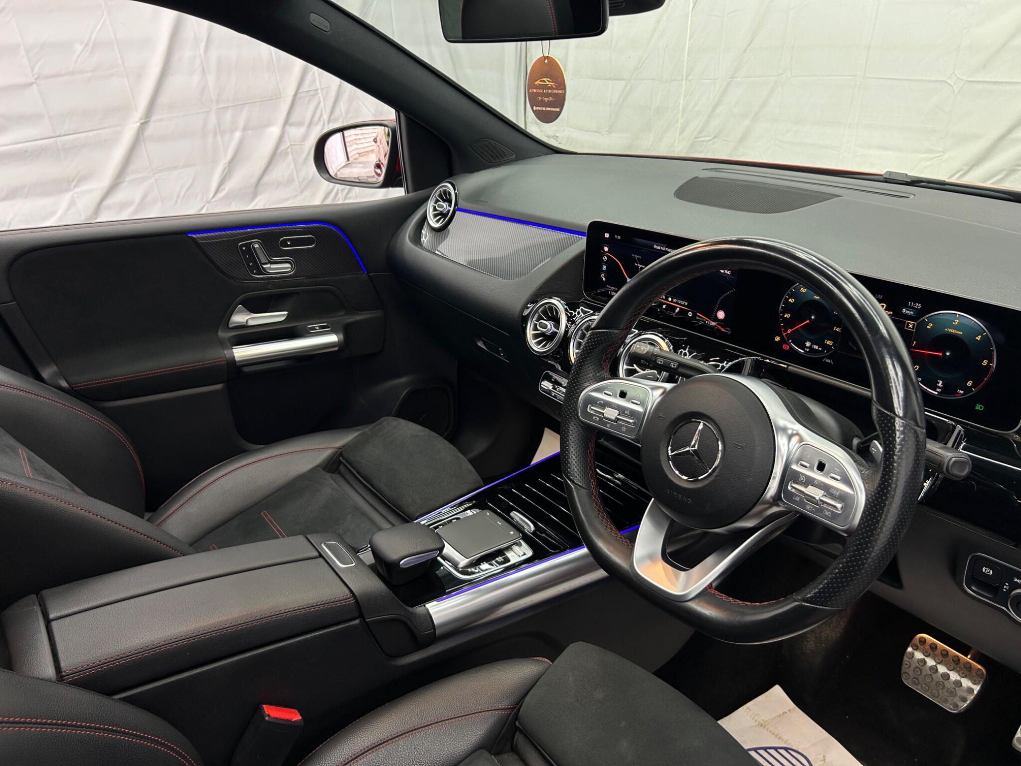 Mercedes-Benz B Class view 11