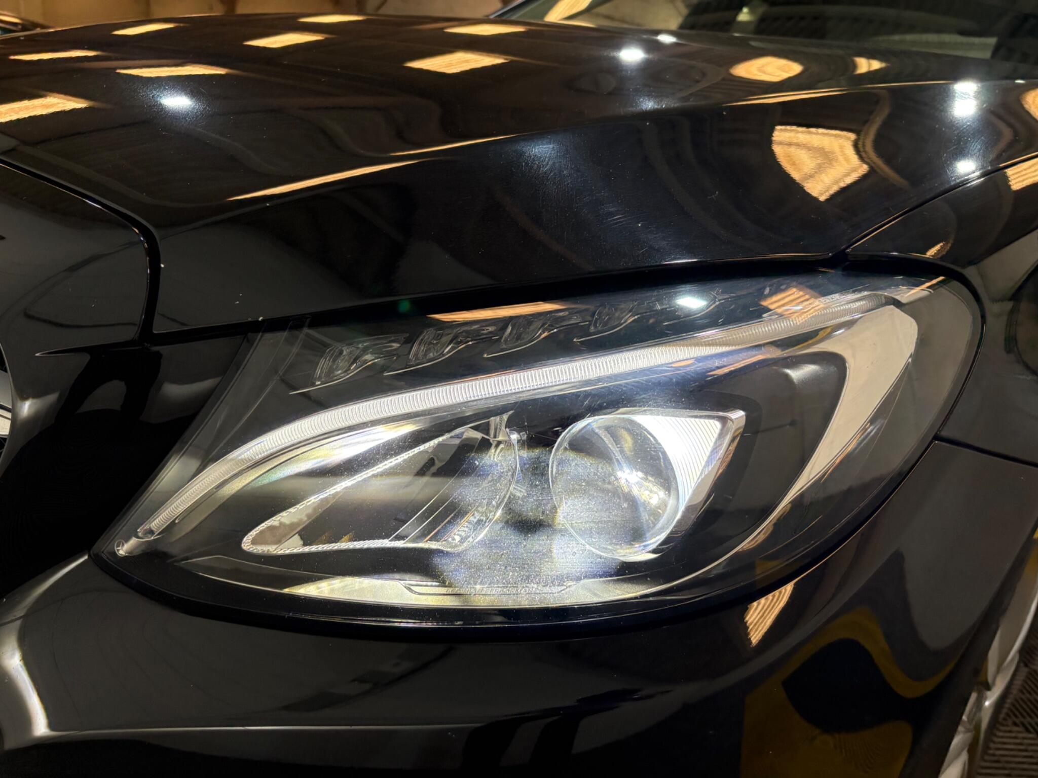 Mercedes-Benz C Class view 61