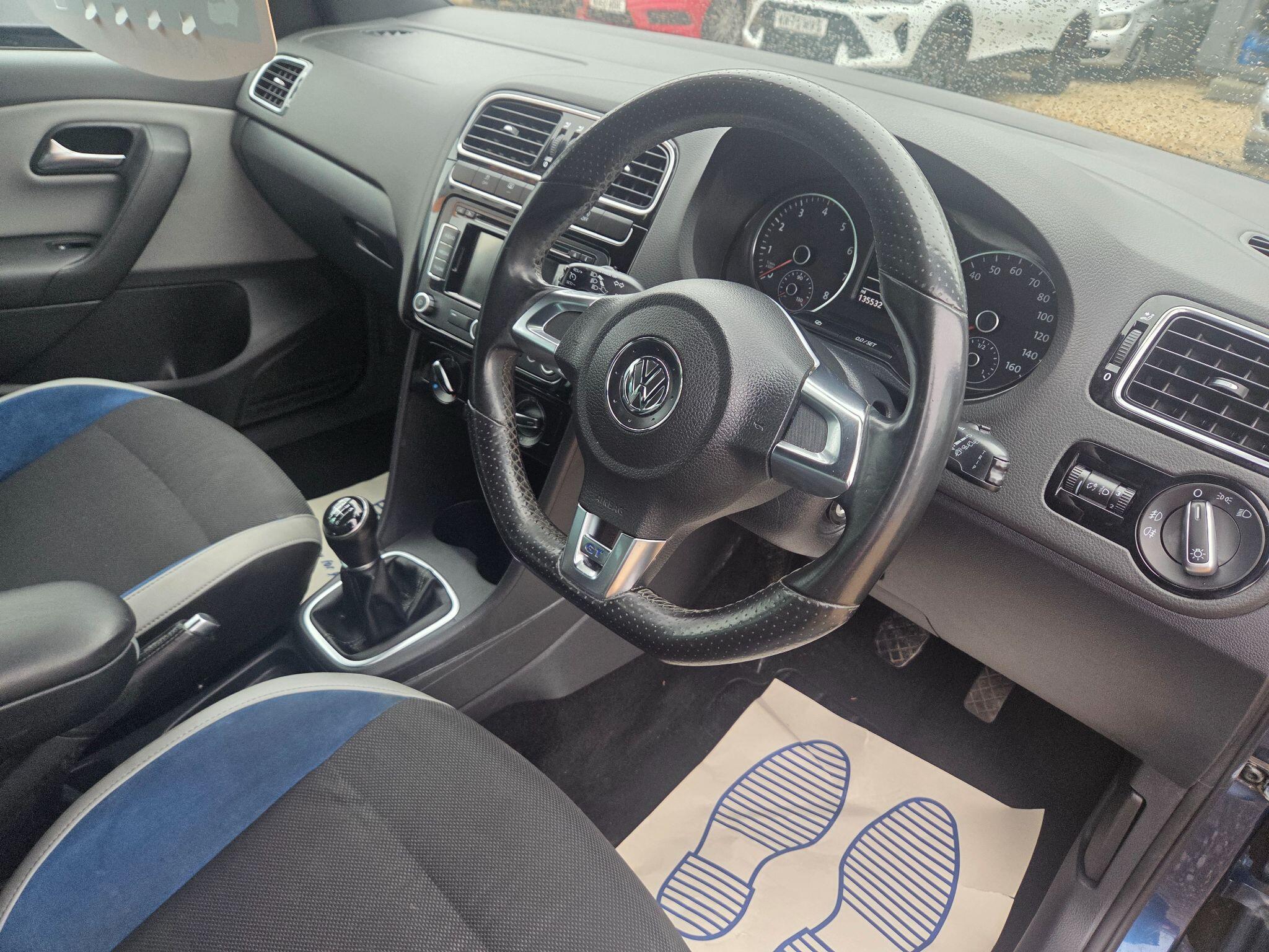 Volkswagen Polo view 33